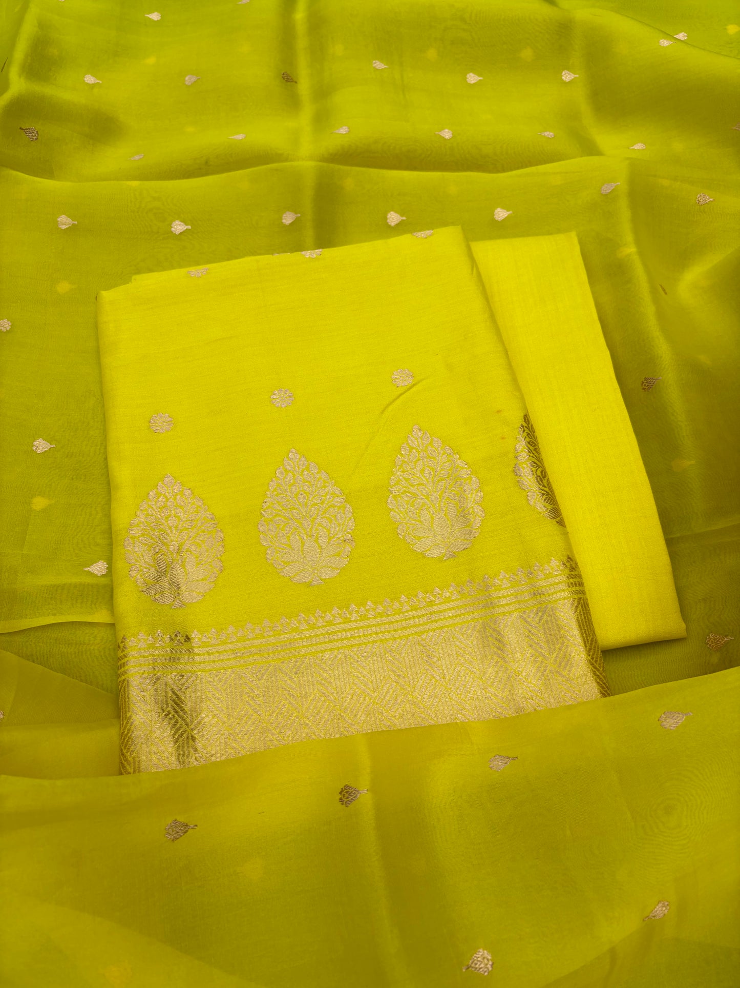 Neon green Chiniya kora silk suit set
