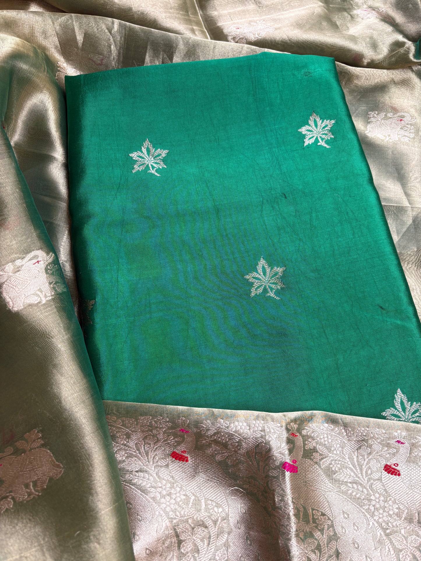 Green pure silk kadhwa kurta, tissue dupatta