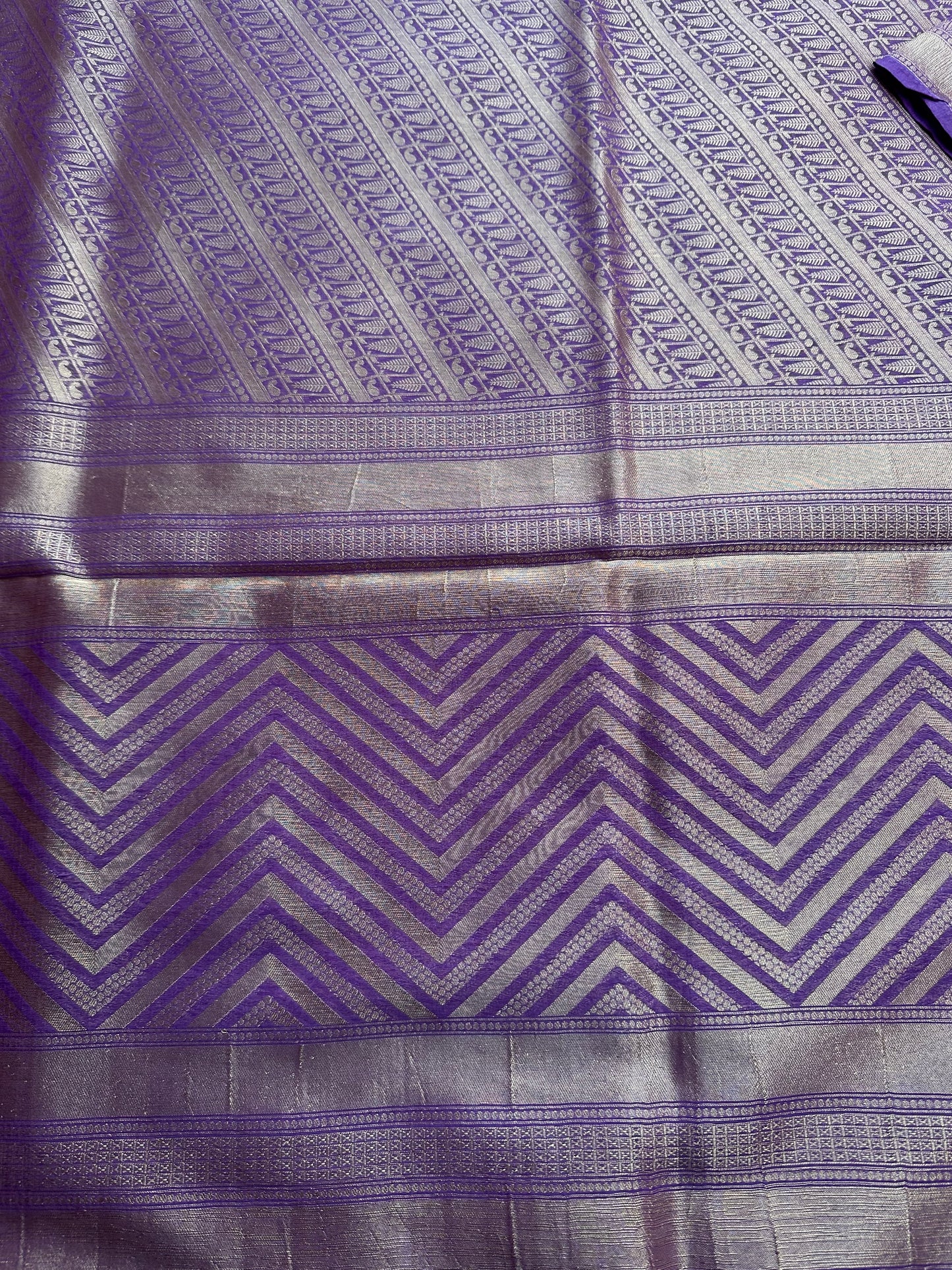 Lavender meendar chanderi kurta, tissue dupatta, plain bottom