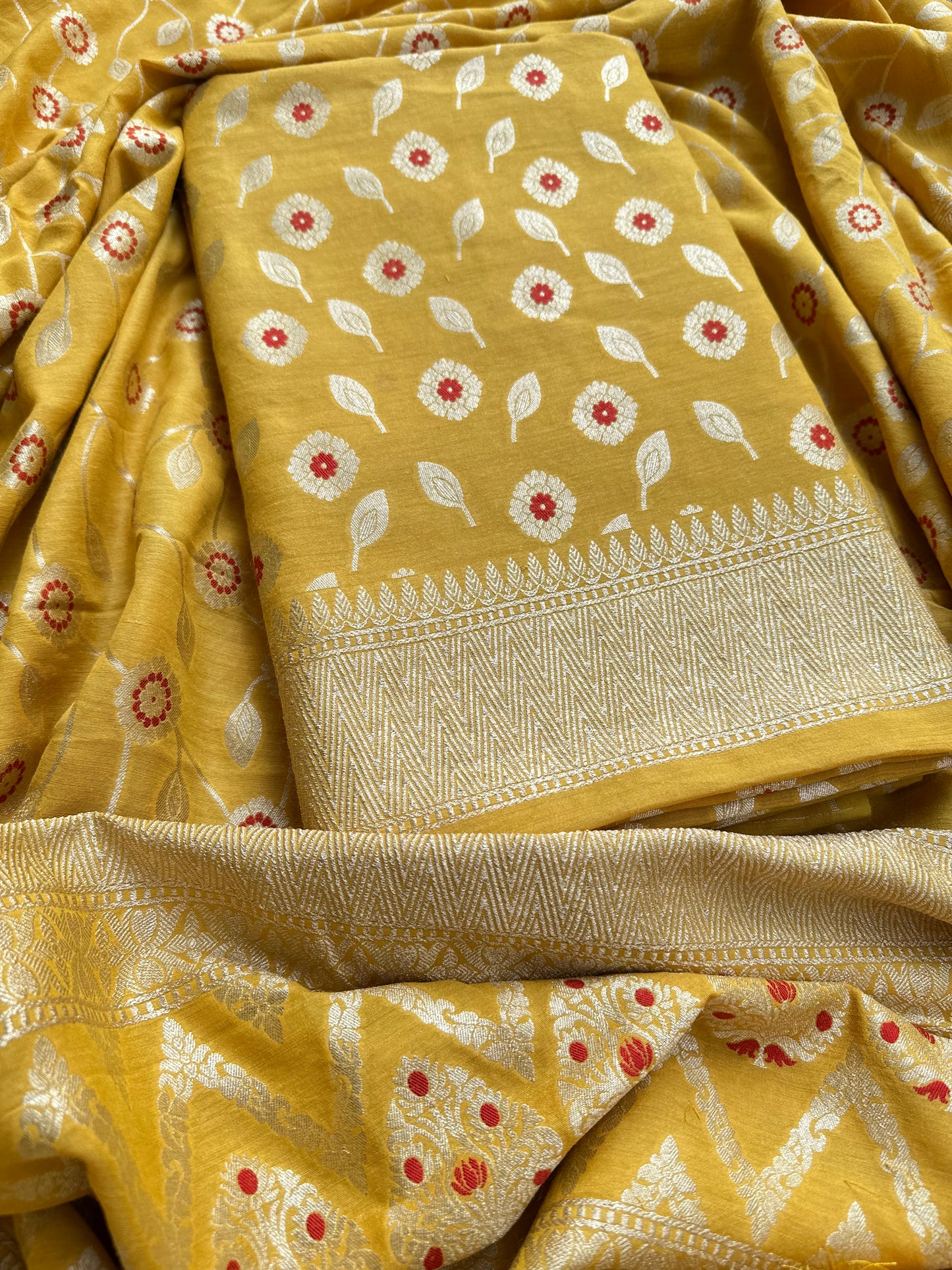 Yellow meenadar moonga silk 3 piece suit set