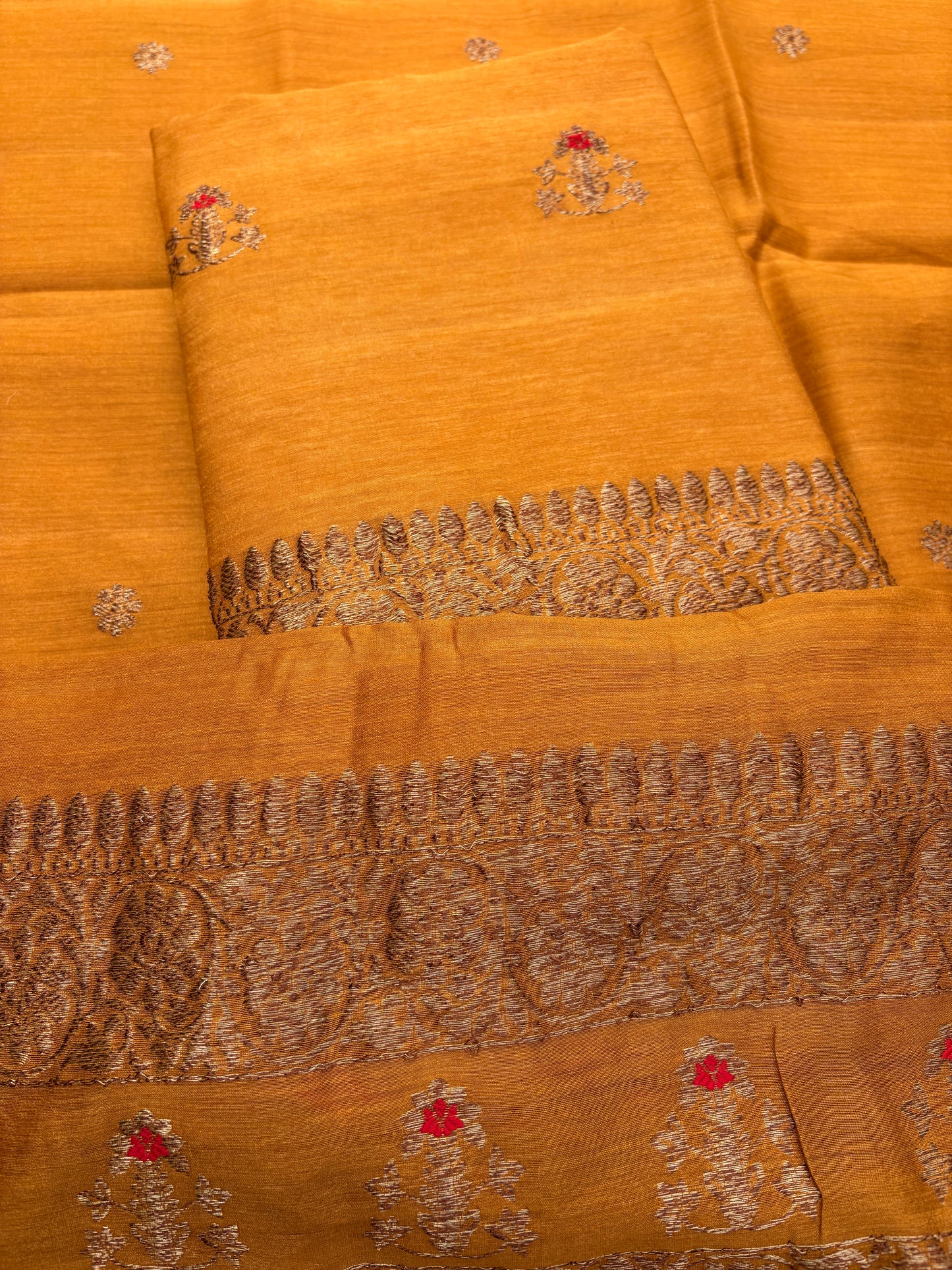 Mustard moonga silk meenadar kadhwa 3 piece suit set