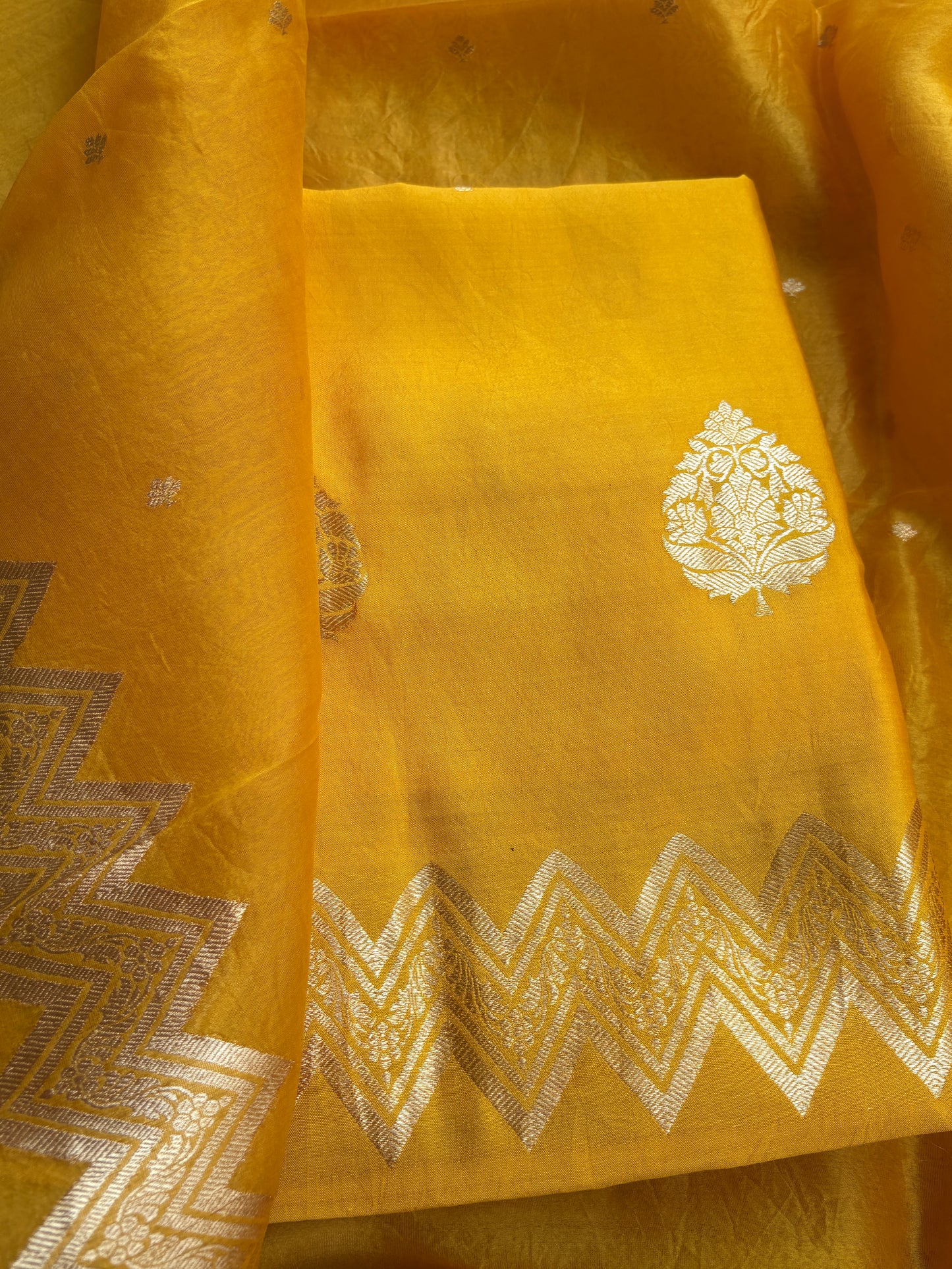 Yellow Chiniya kora suit set