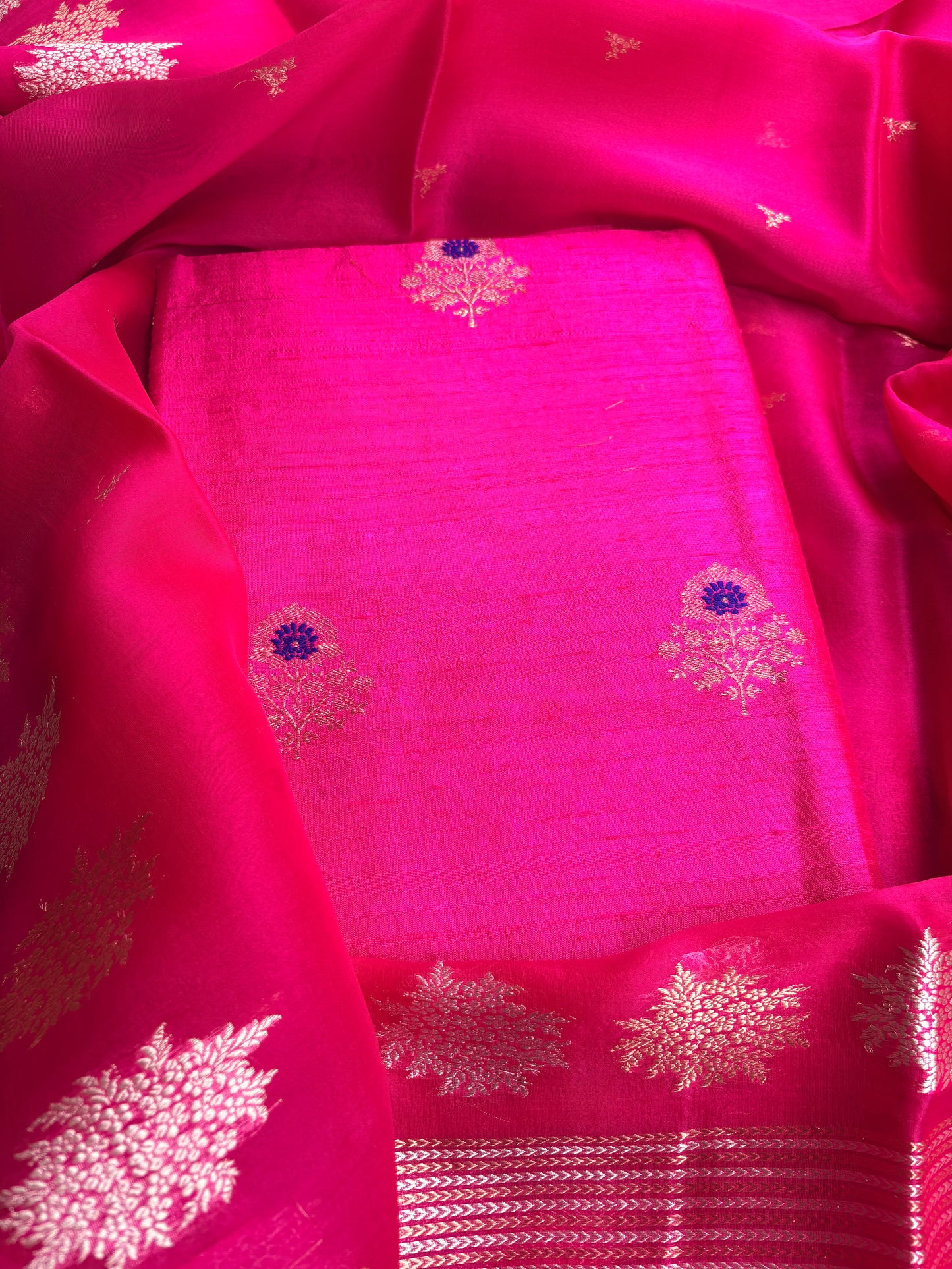 Pink kadhwa meenadar raw silk Kurta, bottom , kora kadhwa dupatta