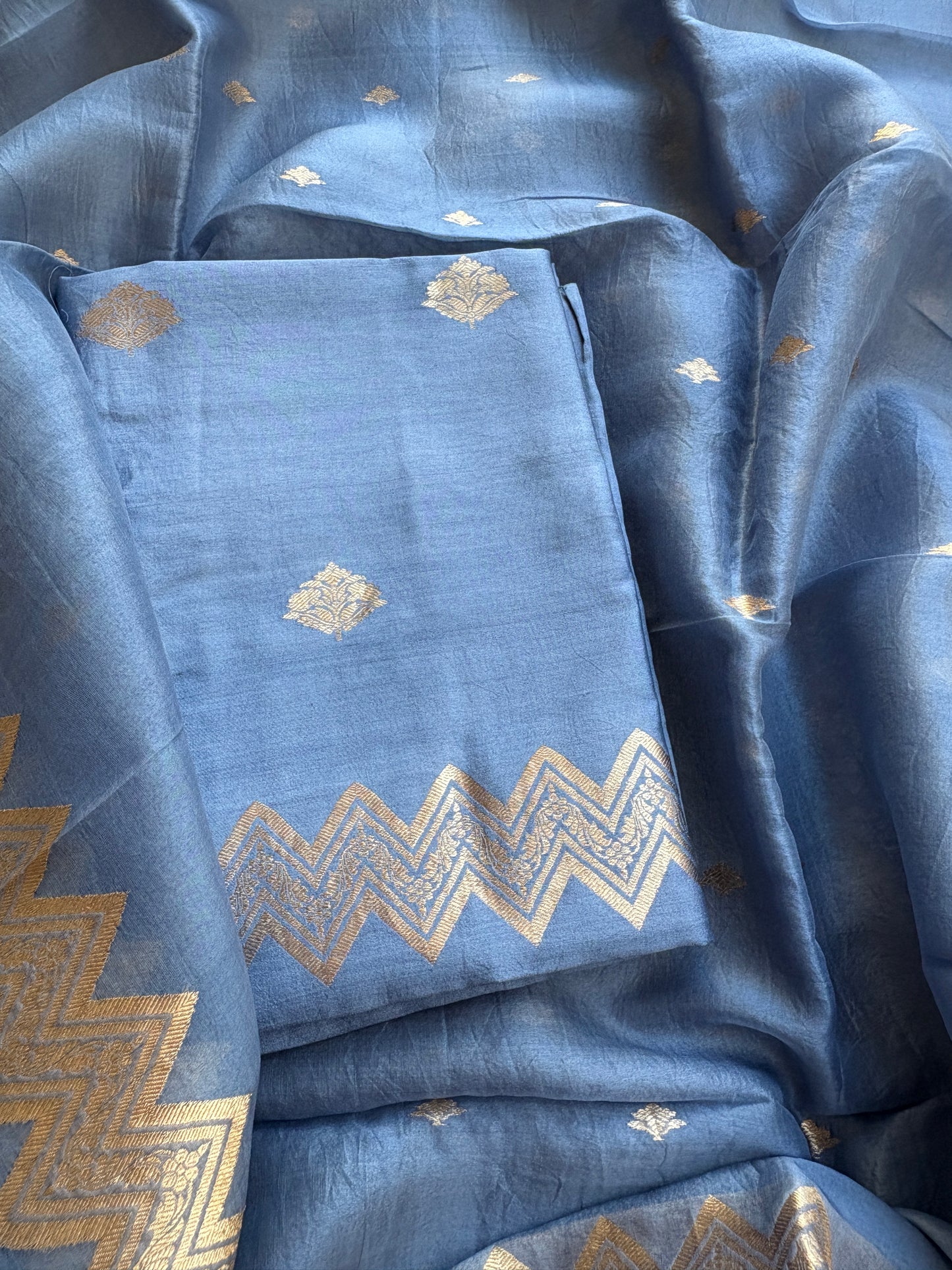 Blue grey Chiniya kora suit set