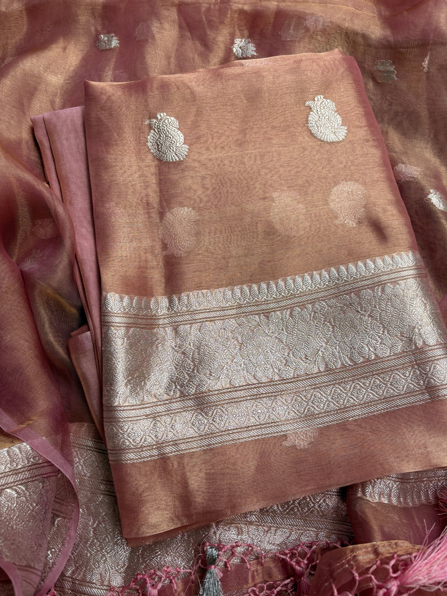 Pink tissue suit set with two sided border dupatta