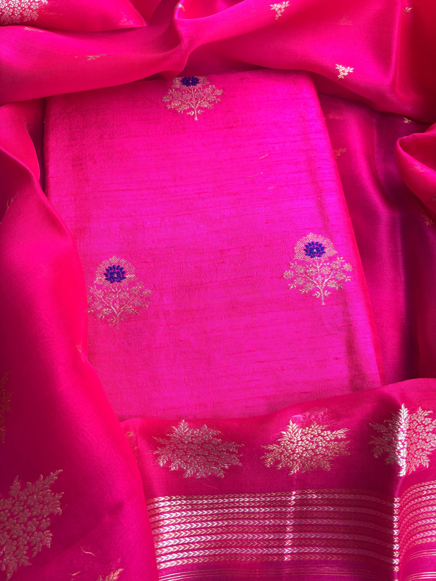 Pink kadhwa meenadar raw silk Kurta, bottom , kora kadhwa dupatta