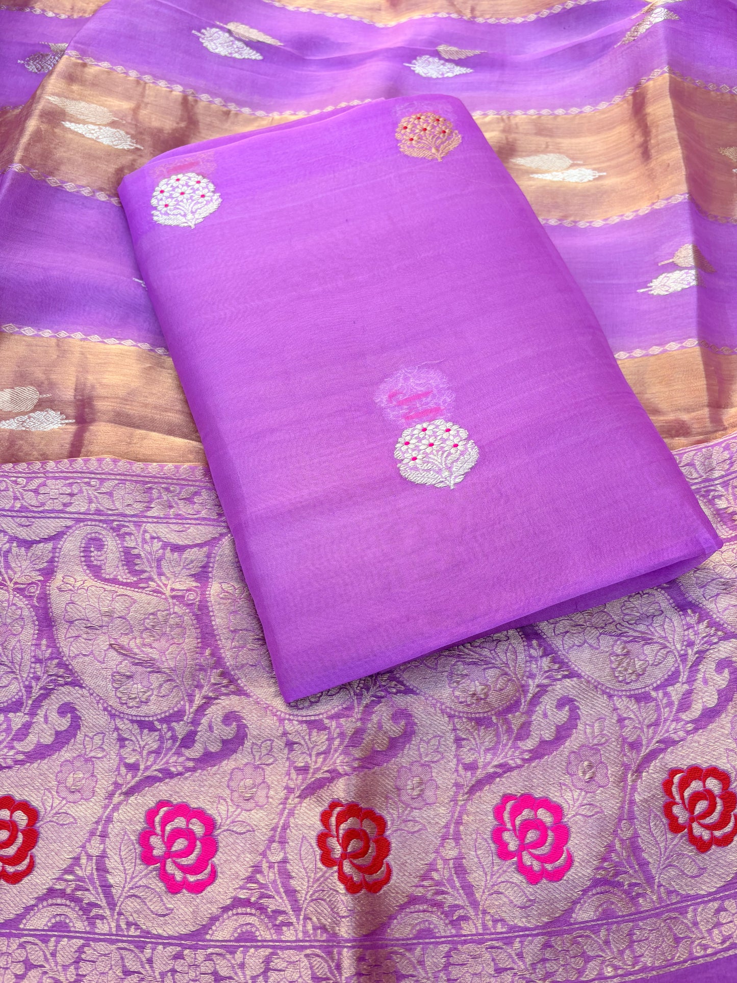 Lavender pure kadhwa silk kurta, kora tissue dupatta , plain silk bottom