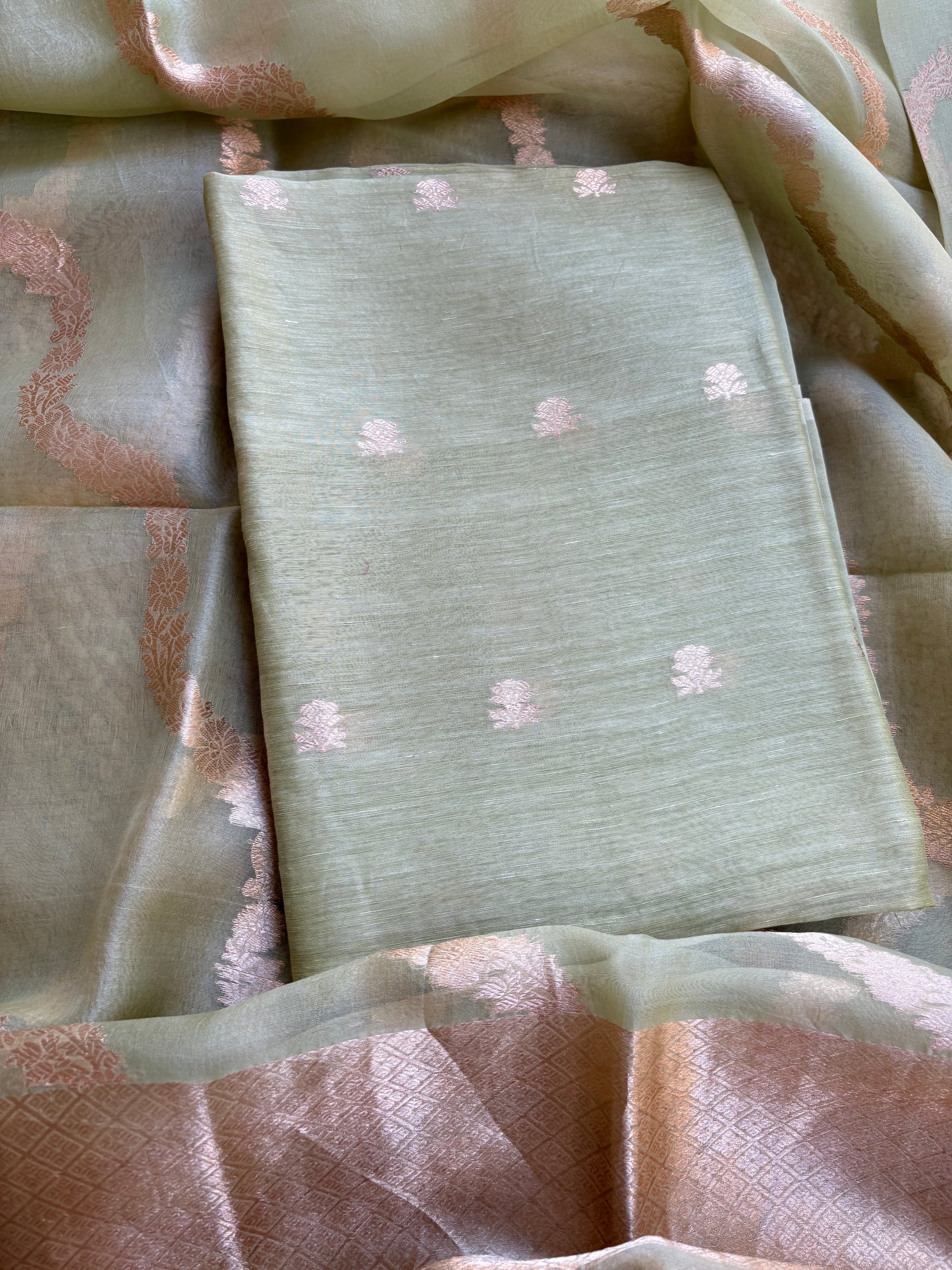 Green linen kadhwa suit set
