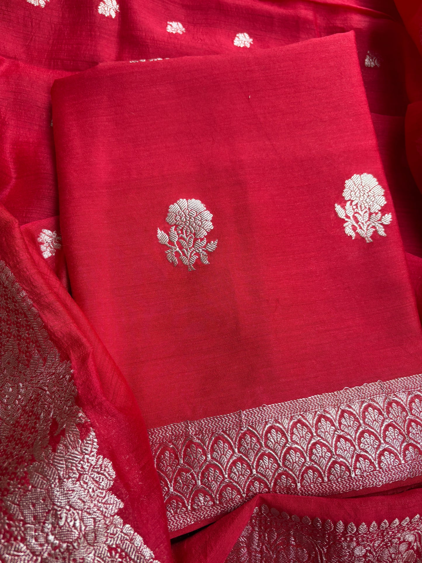 Red moonga silk kurta,moonga silk dupatta, plain silk bottom