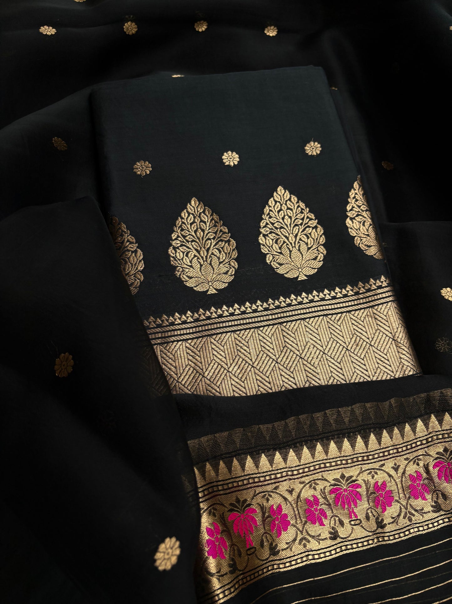 Black Chiniya kora silk 3 piece suit set