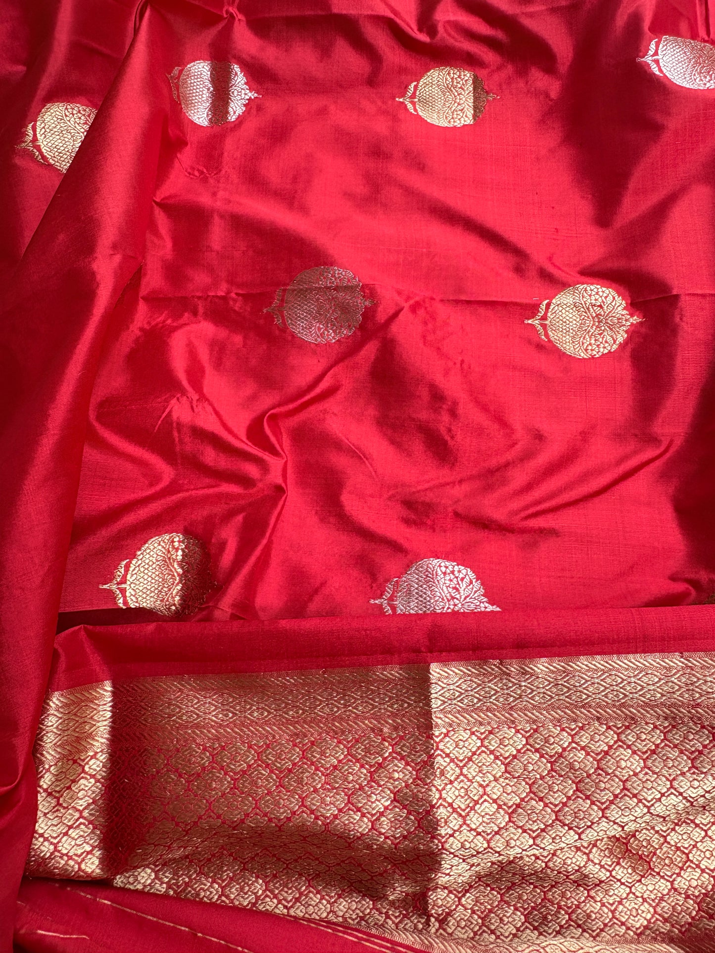 Red Chiniya katan silk suit set