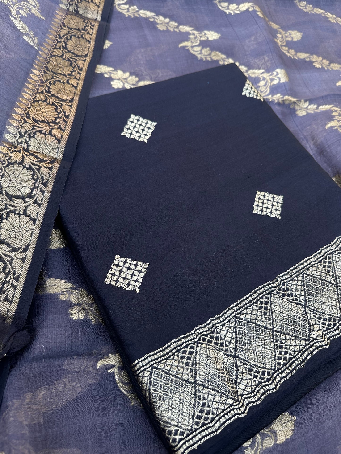 Black chiniya silk kurta, grey black dupatta, plain bottom