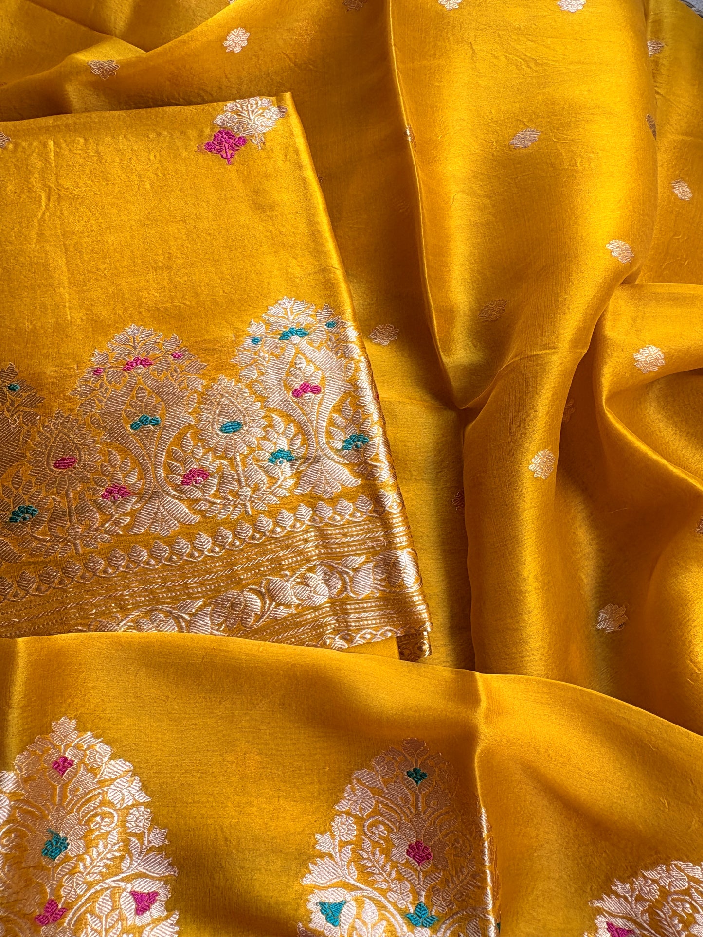 Yellow golden kora kadhwa 3 piece suit set
