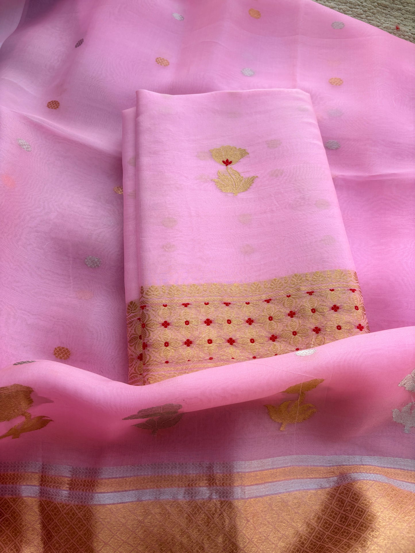 Pink kora kadhwa rose design suit set