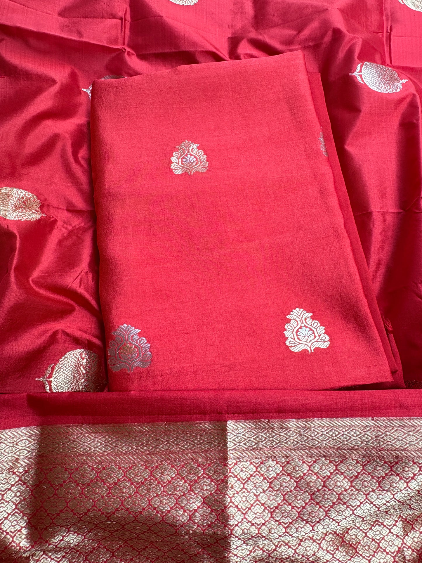 Red Chiniya katan silk suit set