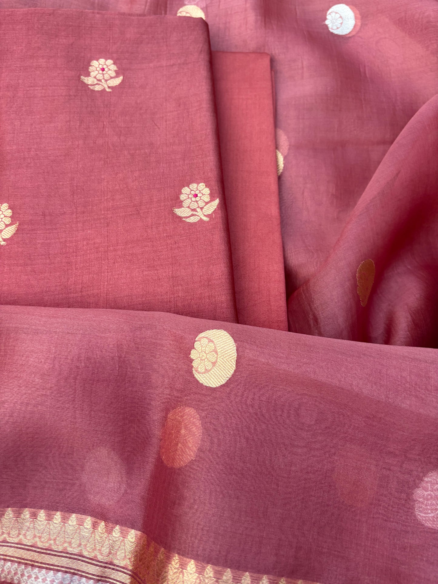 Rust kadhwa Chiniya silk , kora silk Dupatta, plain bottom