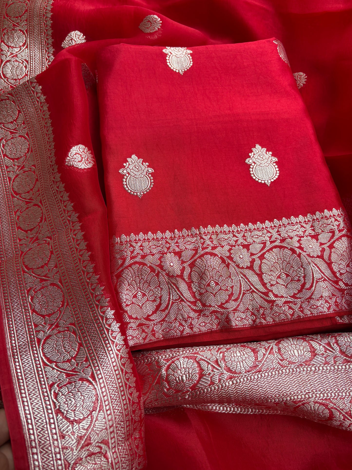 Red silver zari Chiniya kora suit set