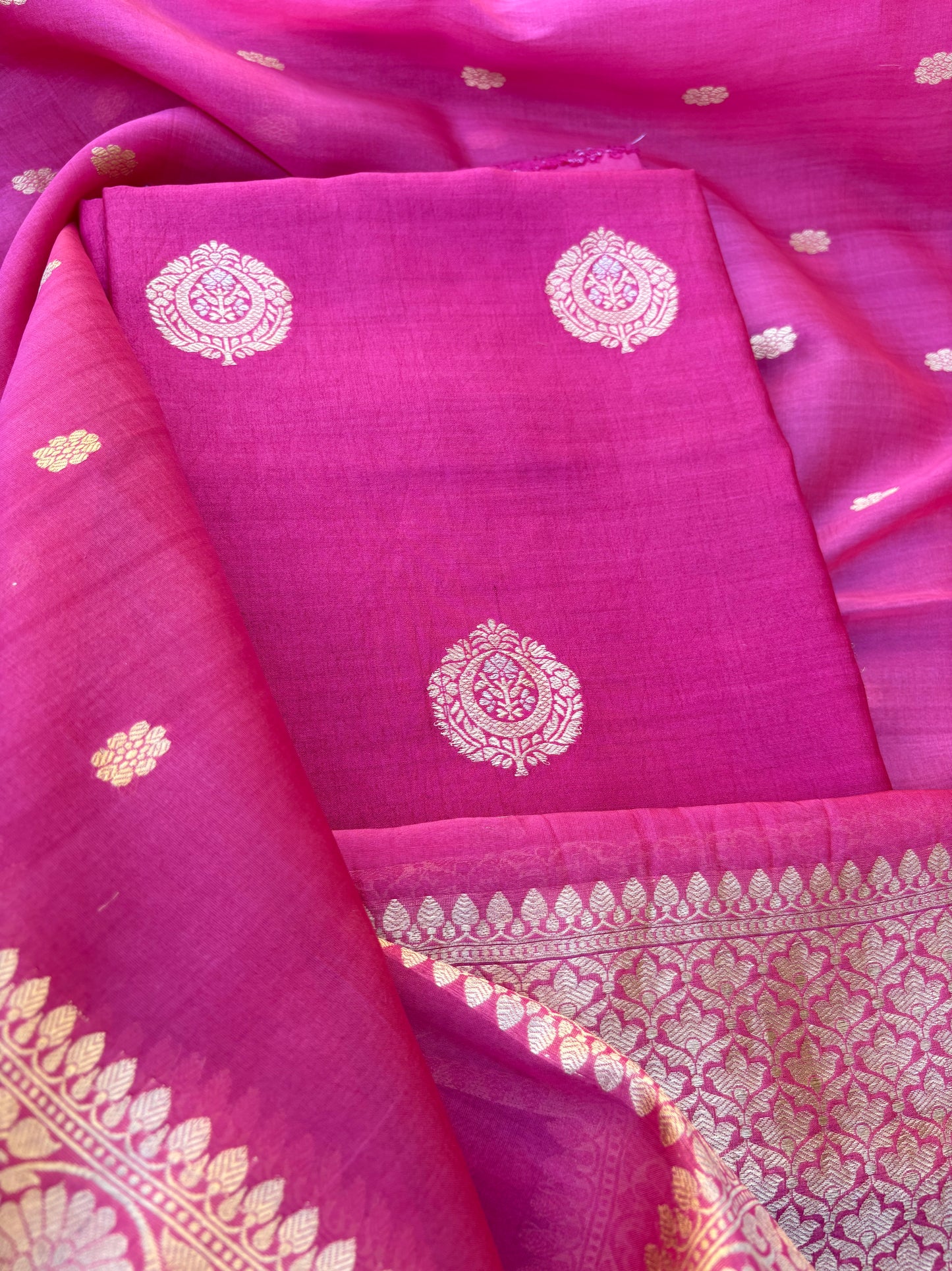 Pink Chiniya silk kurta, kora silk dupatta , plain bottom