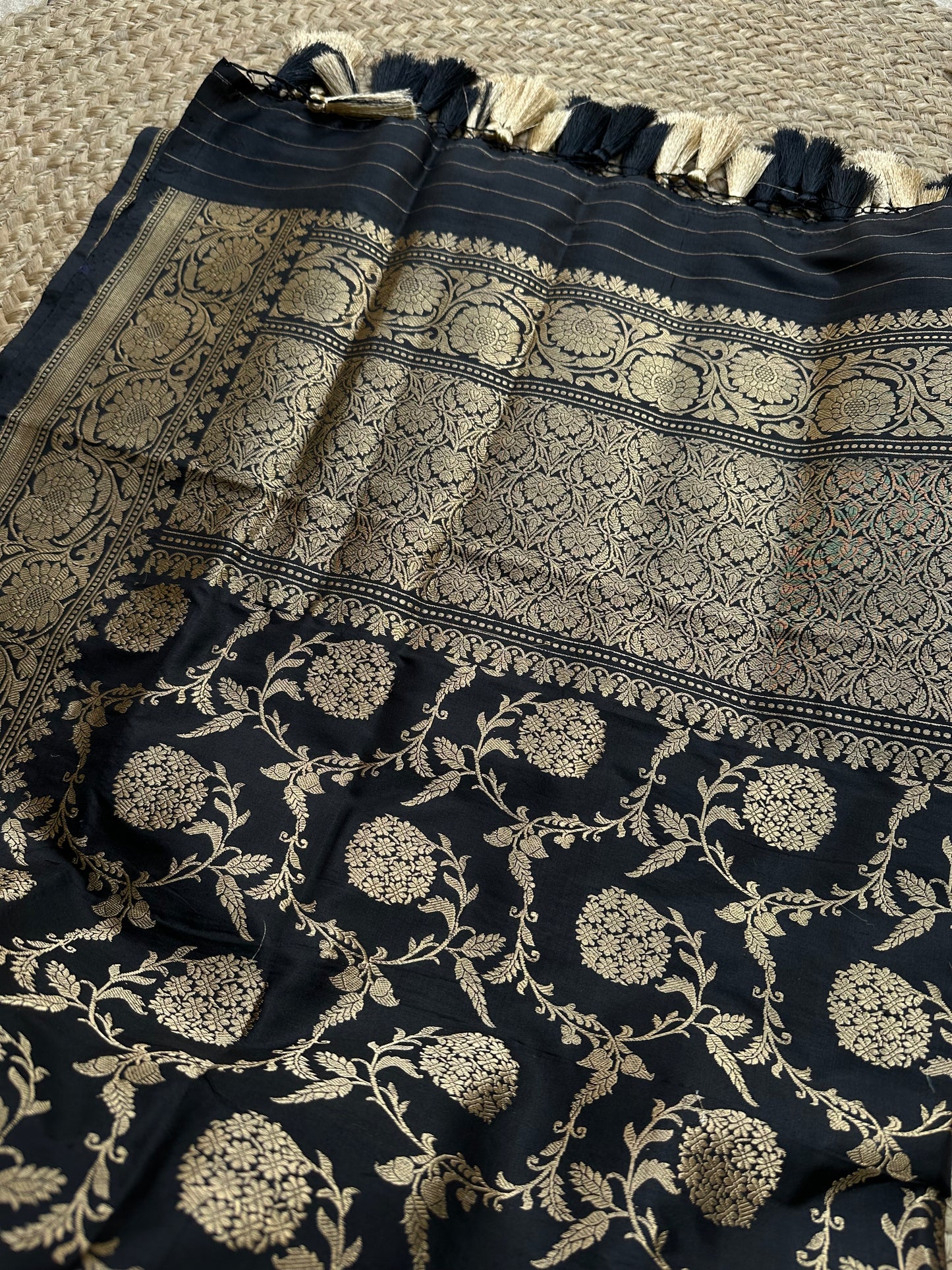 Black katan by katan kadhwa Jaal dupatta