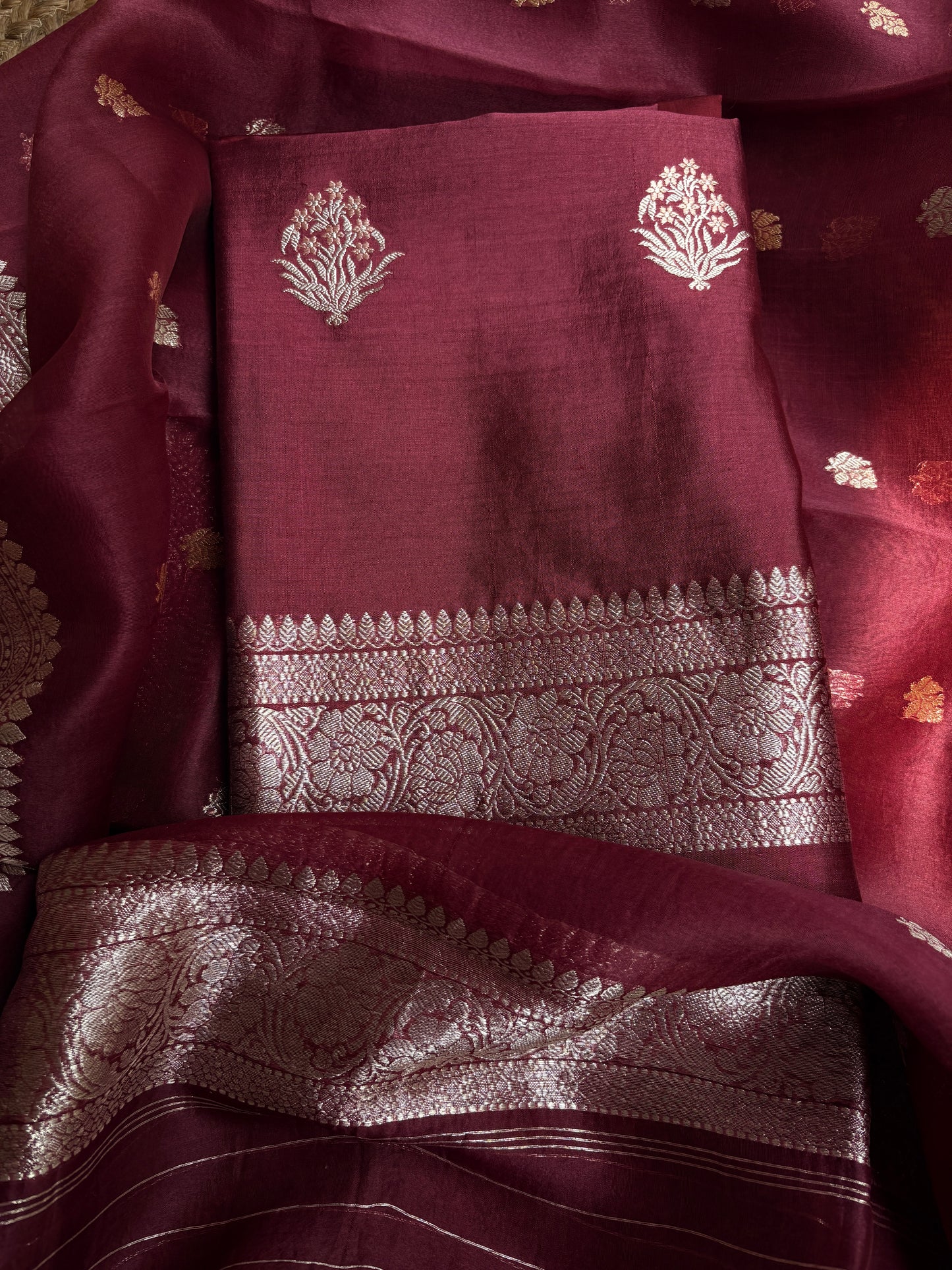 Maroon chiniya silver zari kadhwa kurta, kora silver zari dupatta, plain bottom