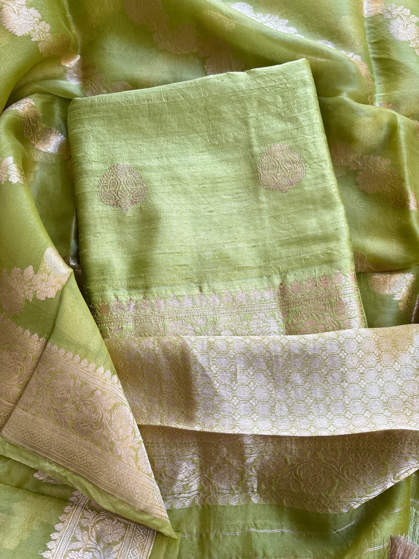 Green raw silk kadhwa suit set with kora silk dupatta