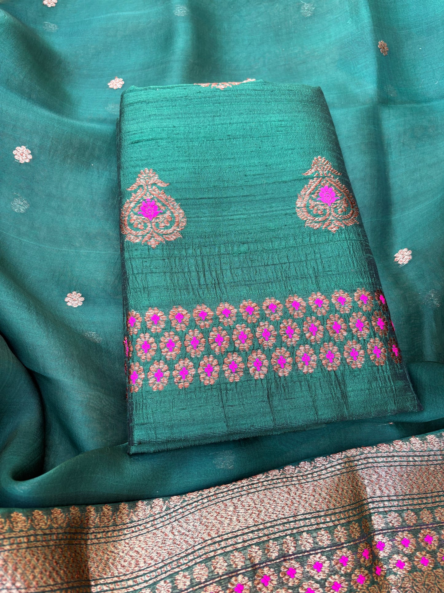 Green tusaar silk meenadar kurta, tussar bottom and plain kora silk dupatt