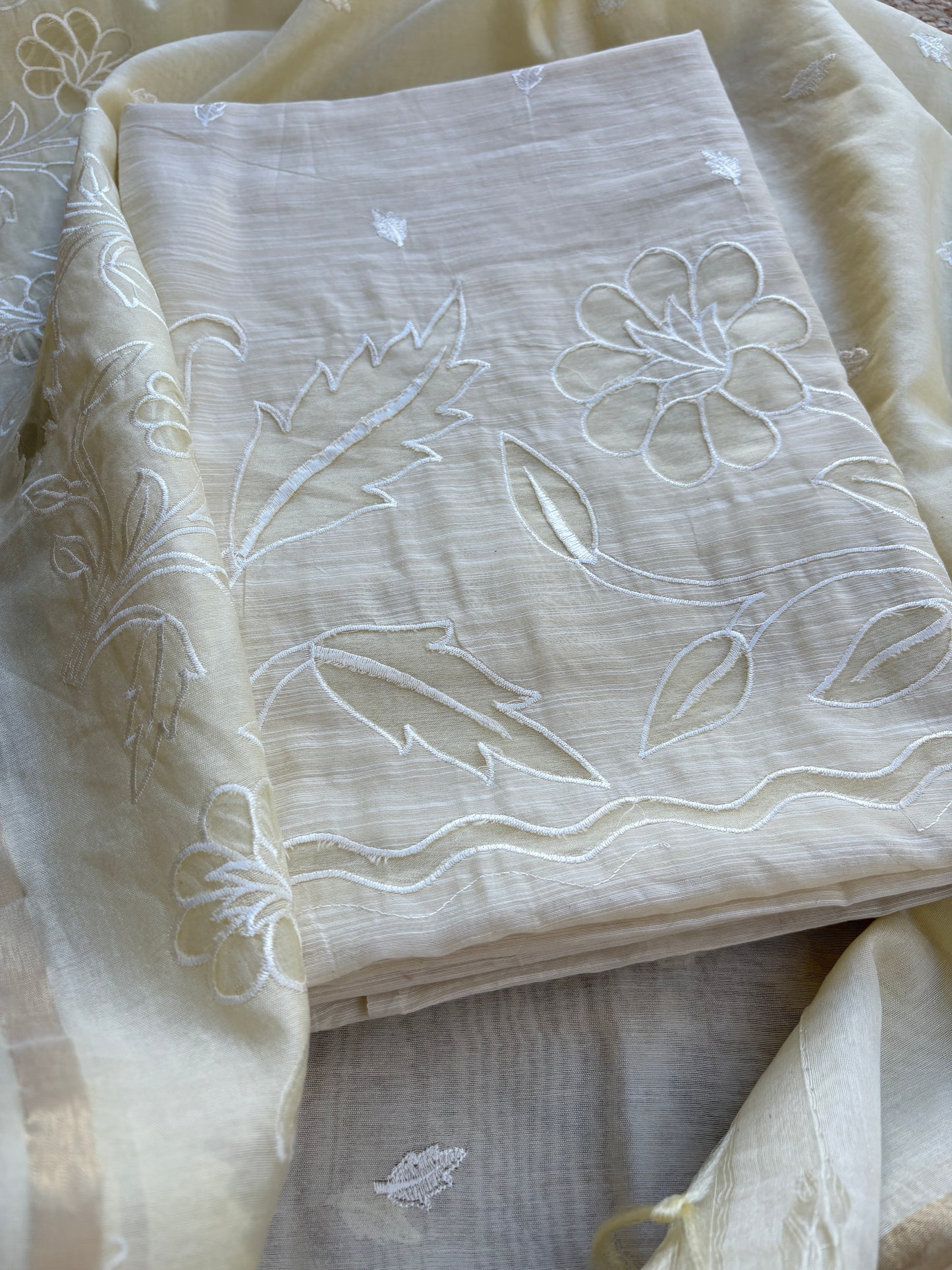 White appliqué mulchanderi suit set