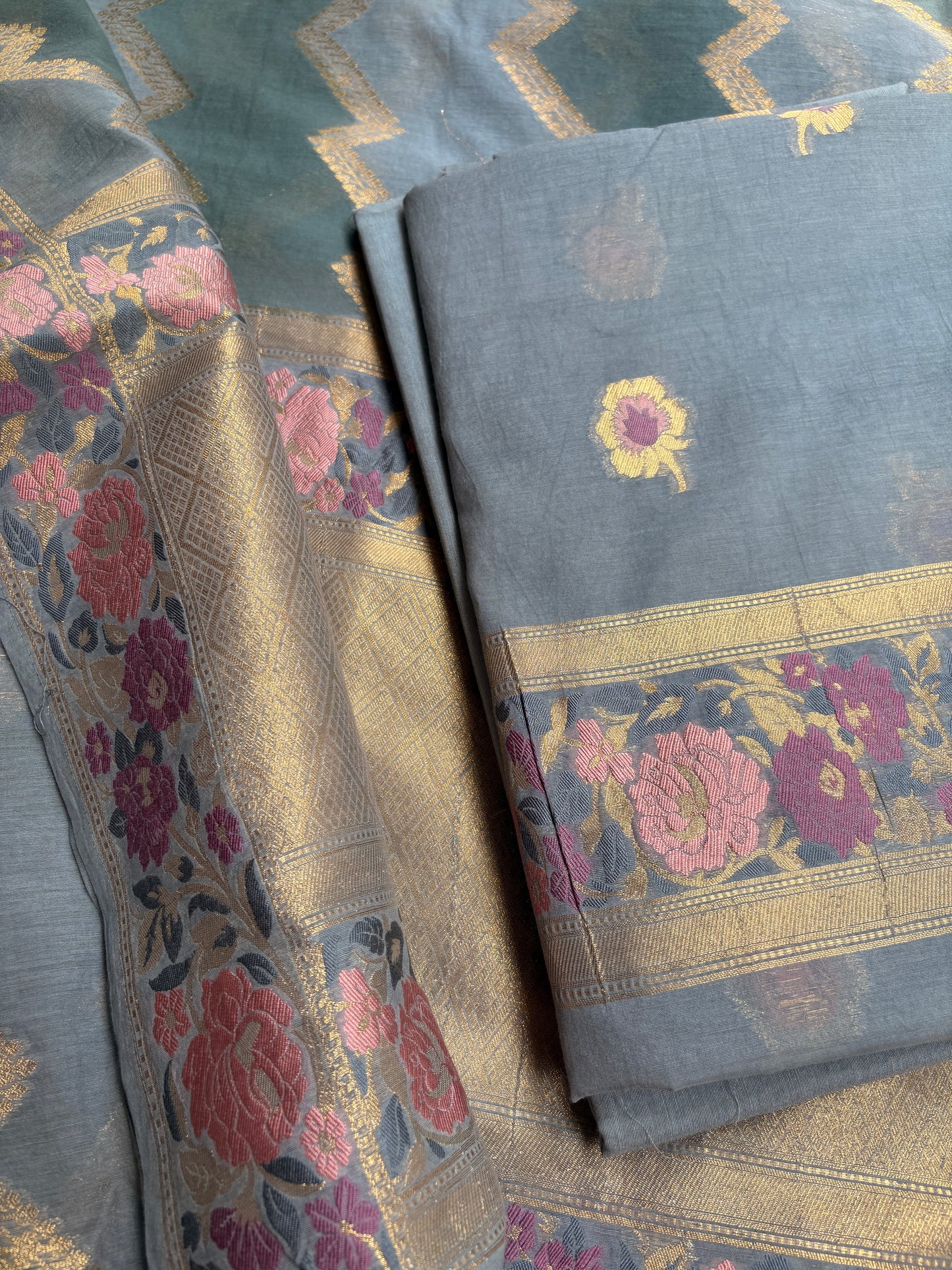 Grey Chanderi Meenakshi suit set