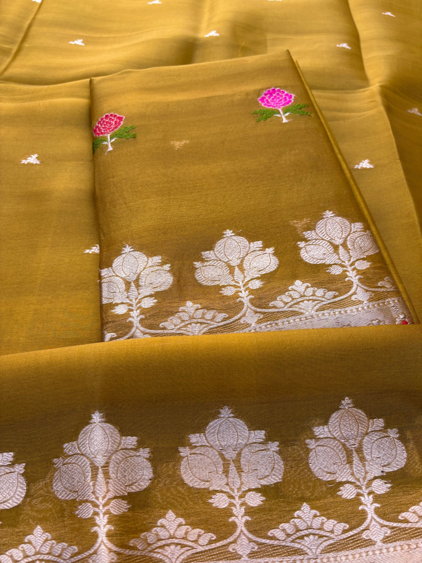 Green kora kadhwa meenadar suit set