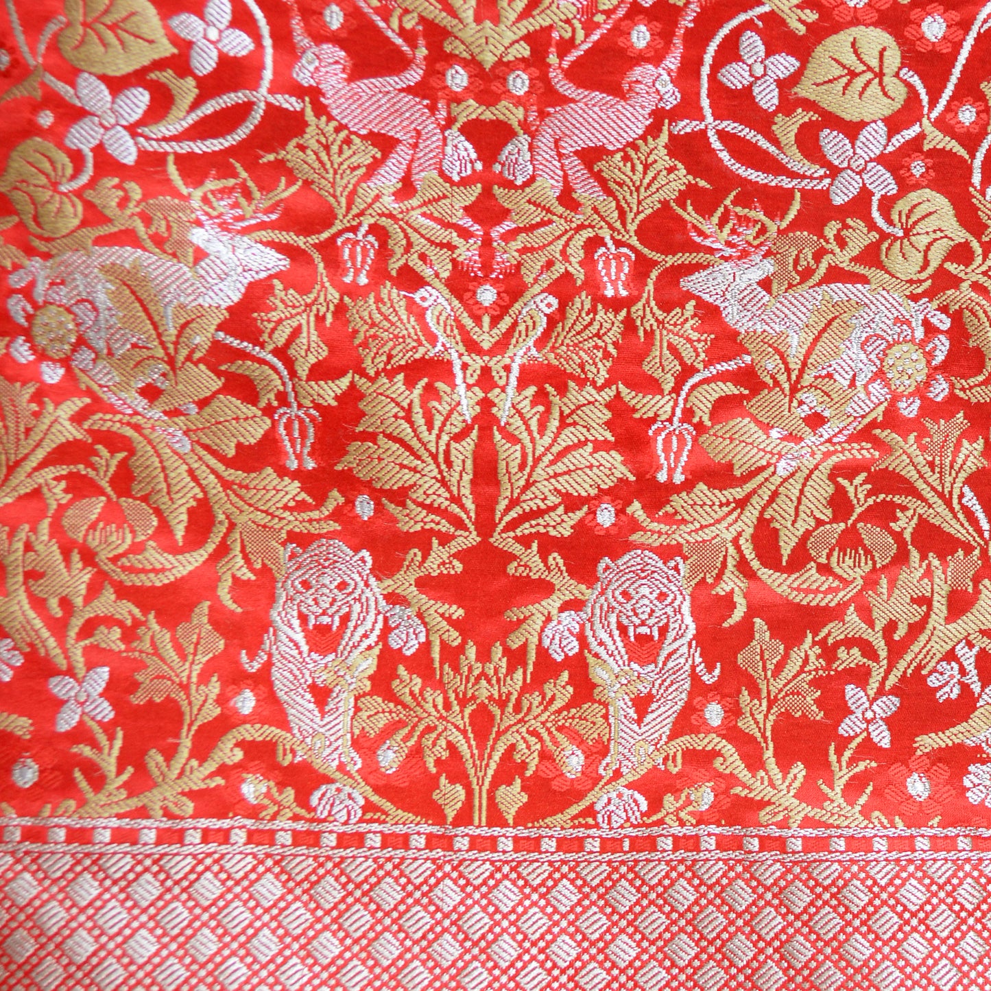 Bright Red Mashru Silk Saree