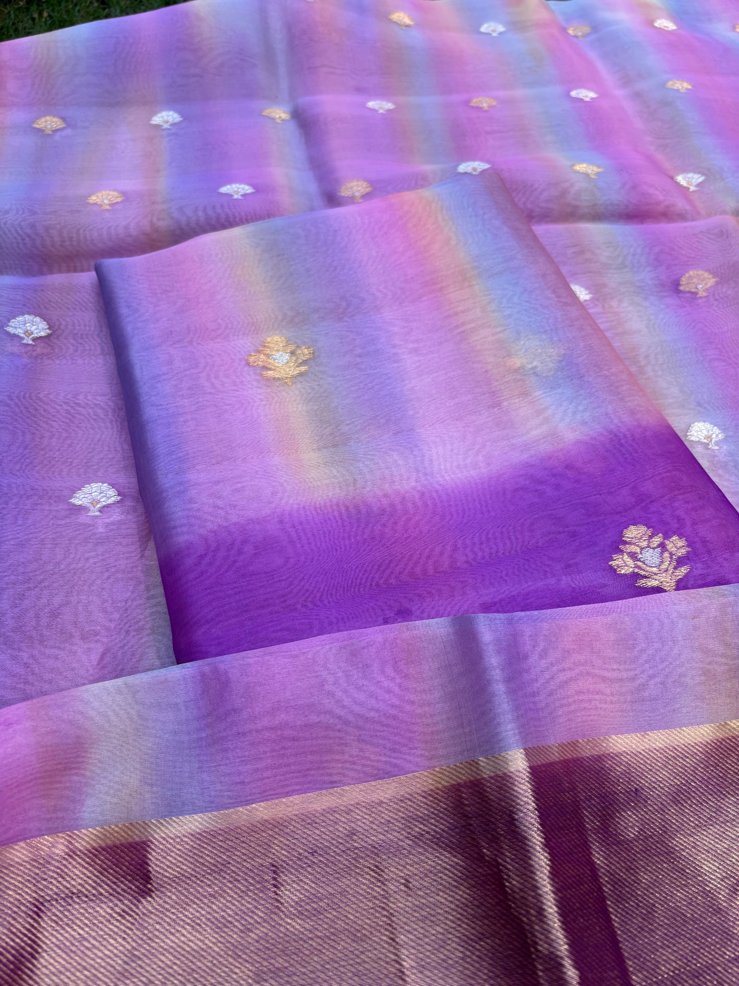 Lavender shaded kora kadhwa 3 piece suit set