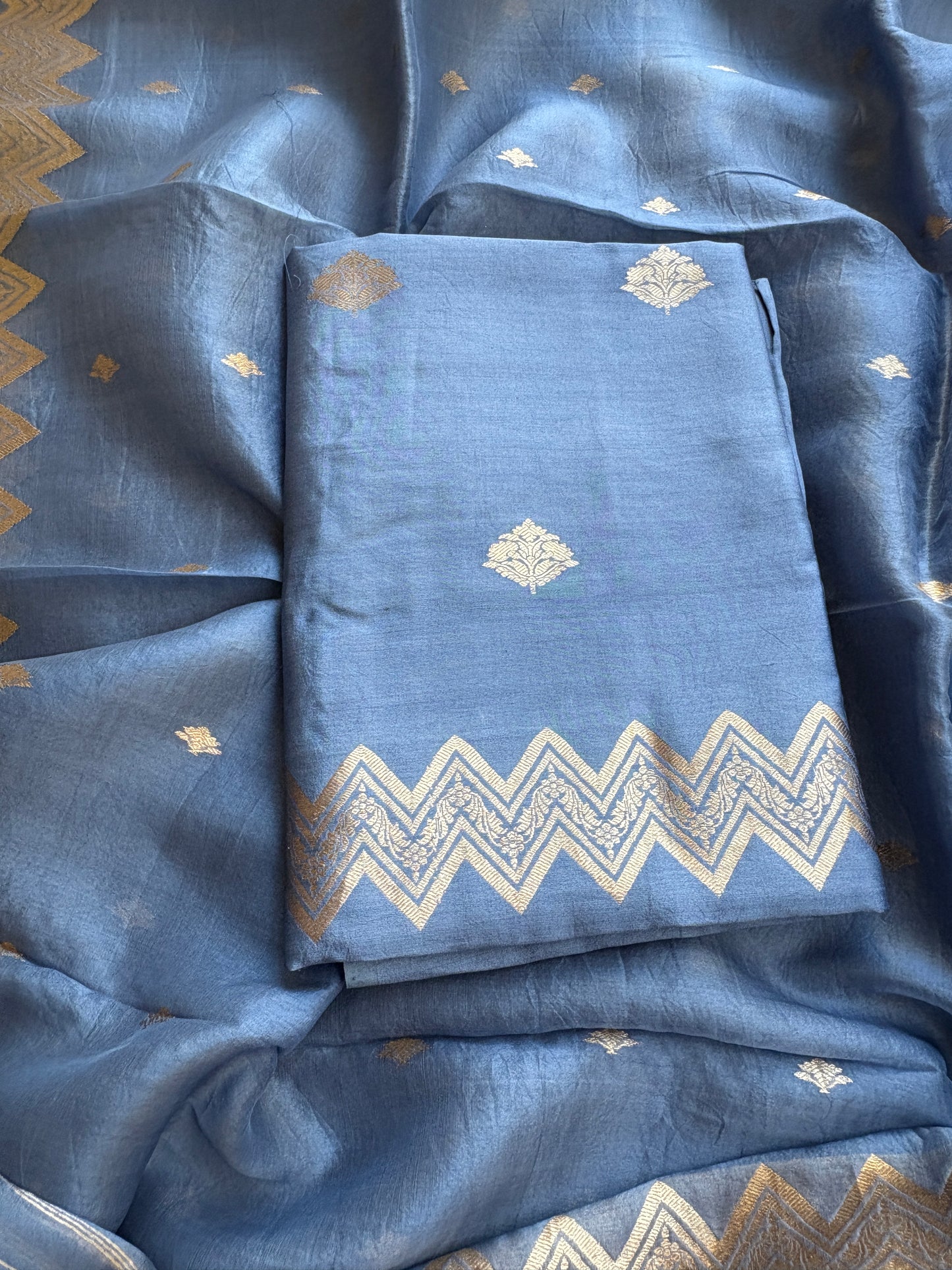 Blue grey Chiniya kora suit set