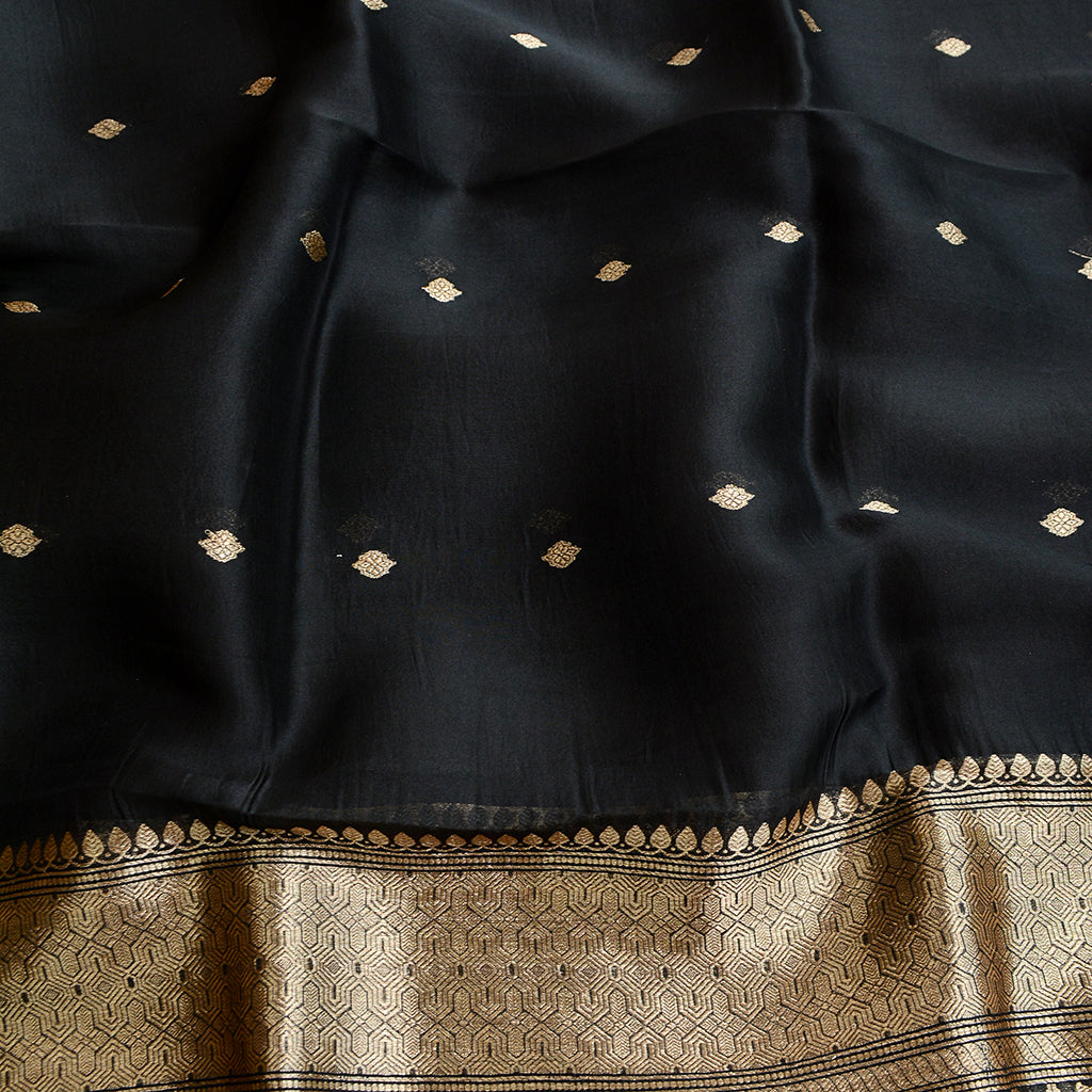 Black kora kadhwa silk suit set