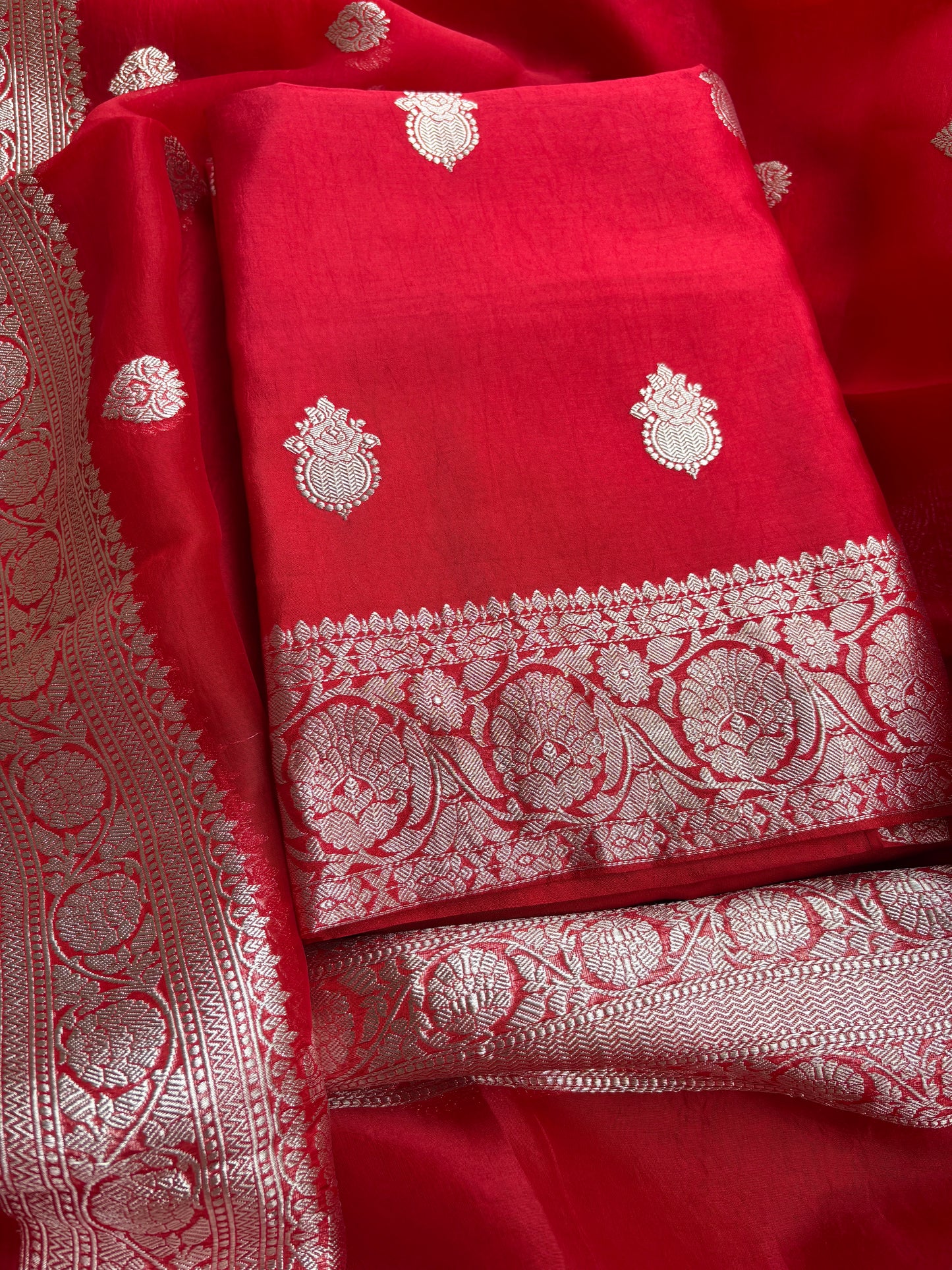 Red silver zari Chiniya kora suit set
