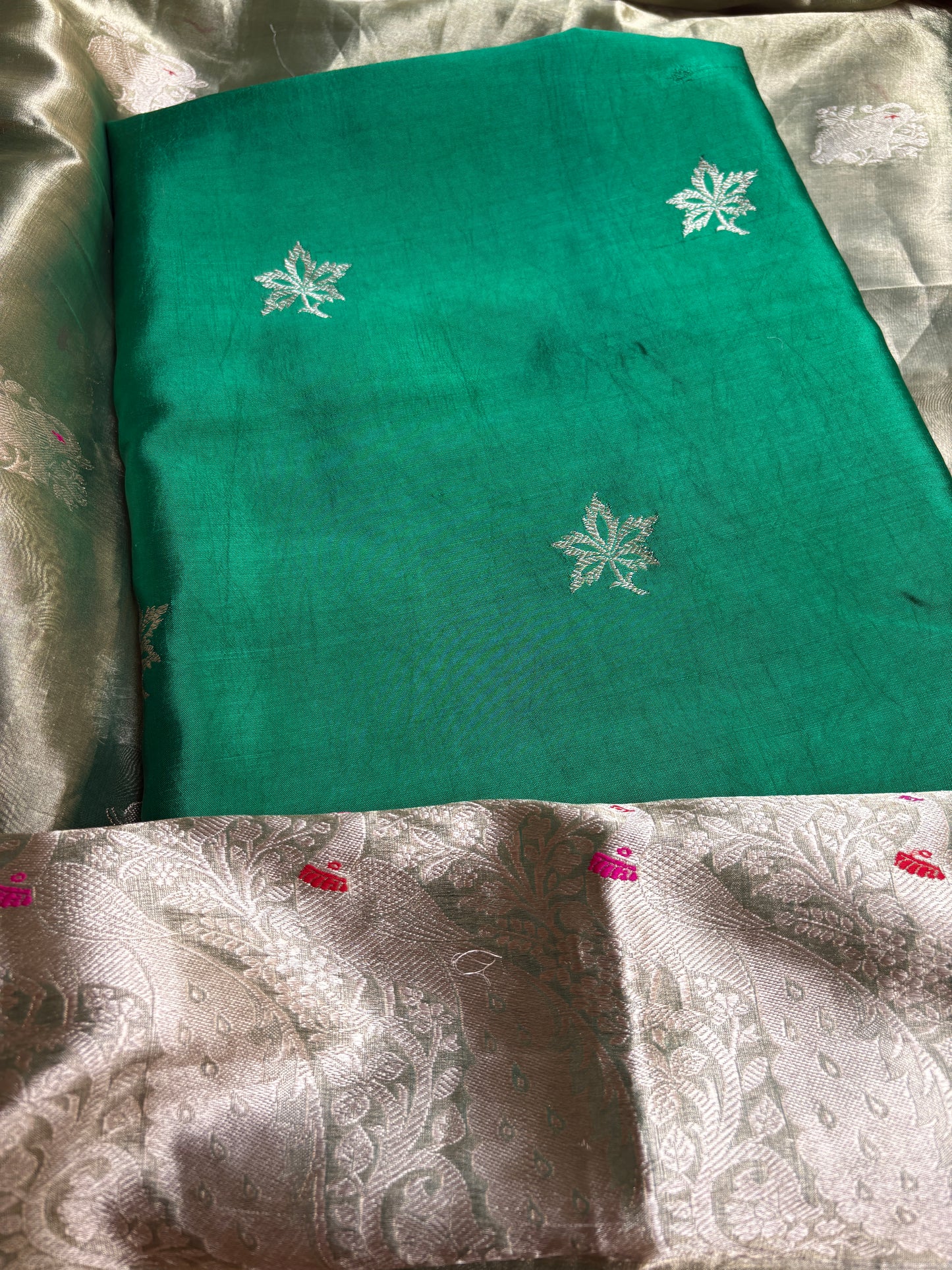 Green pure silk kadhwa kurta, tissue dupatta