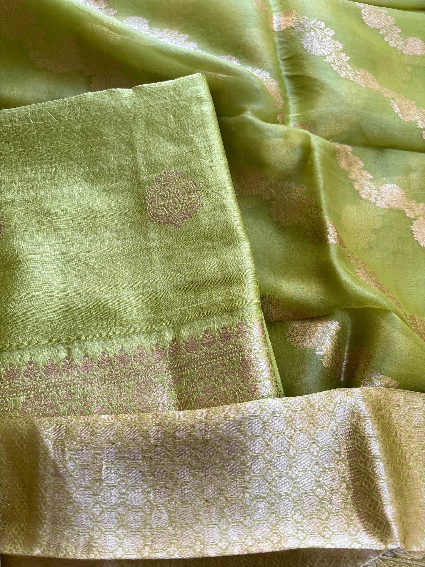 Green raw silk kadhwa suit set with kora silk dupatta