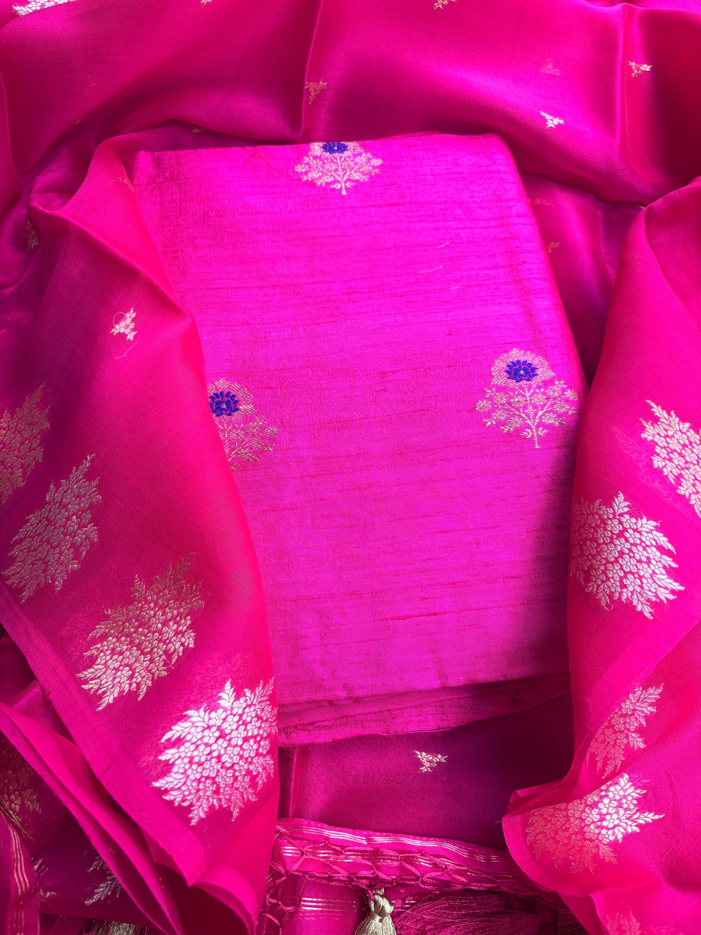 Pink kadhwa meenadar raw silk Kurta, bottom , kora kadhwa dupatta
