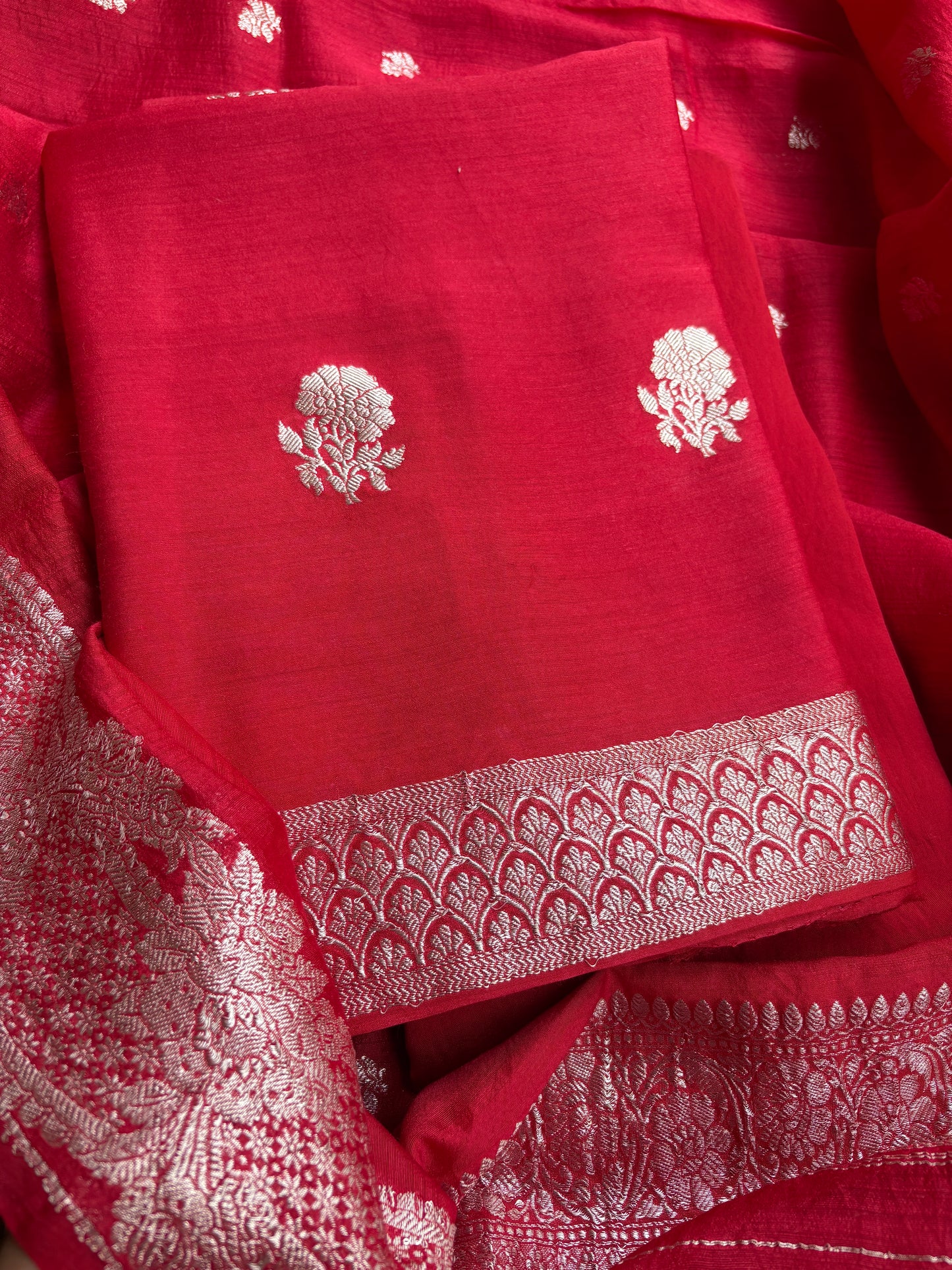 Red moonga silk kurta,moonga silk dupatta, plain silk bottom