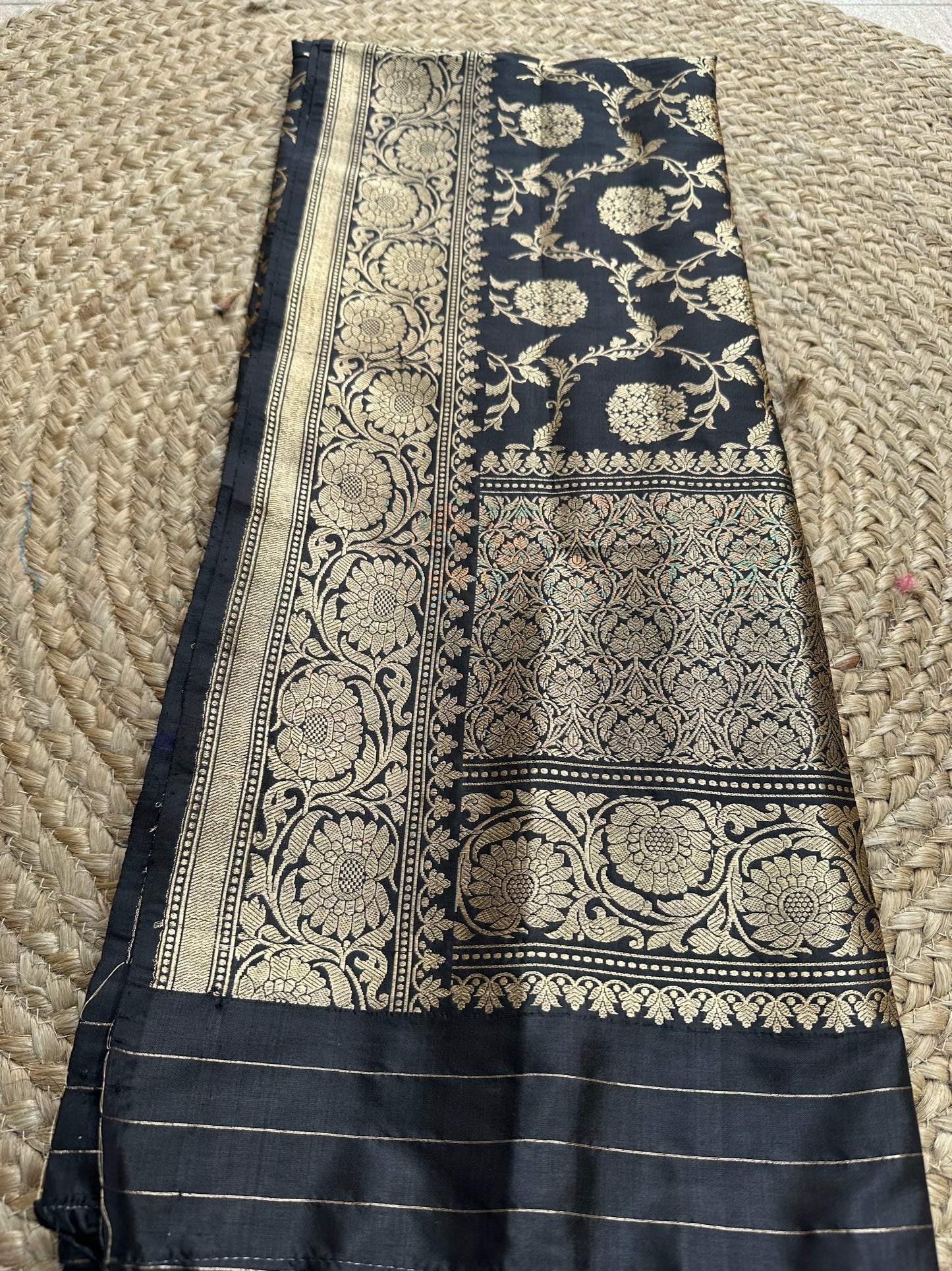 Black katan by katan kadhwa Jaal dupatta
