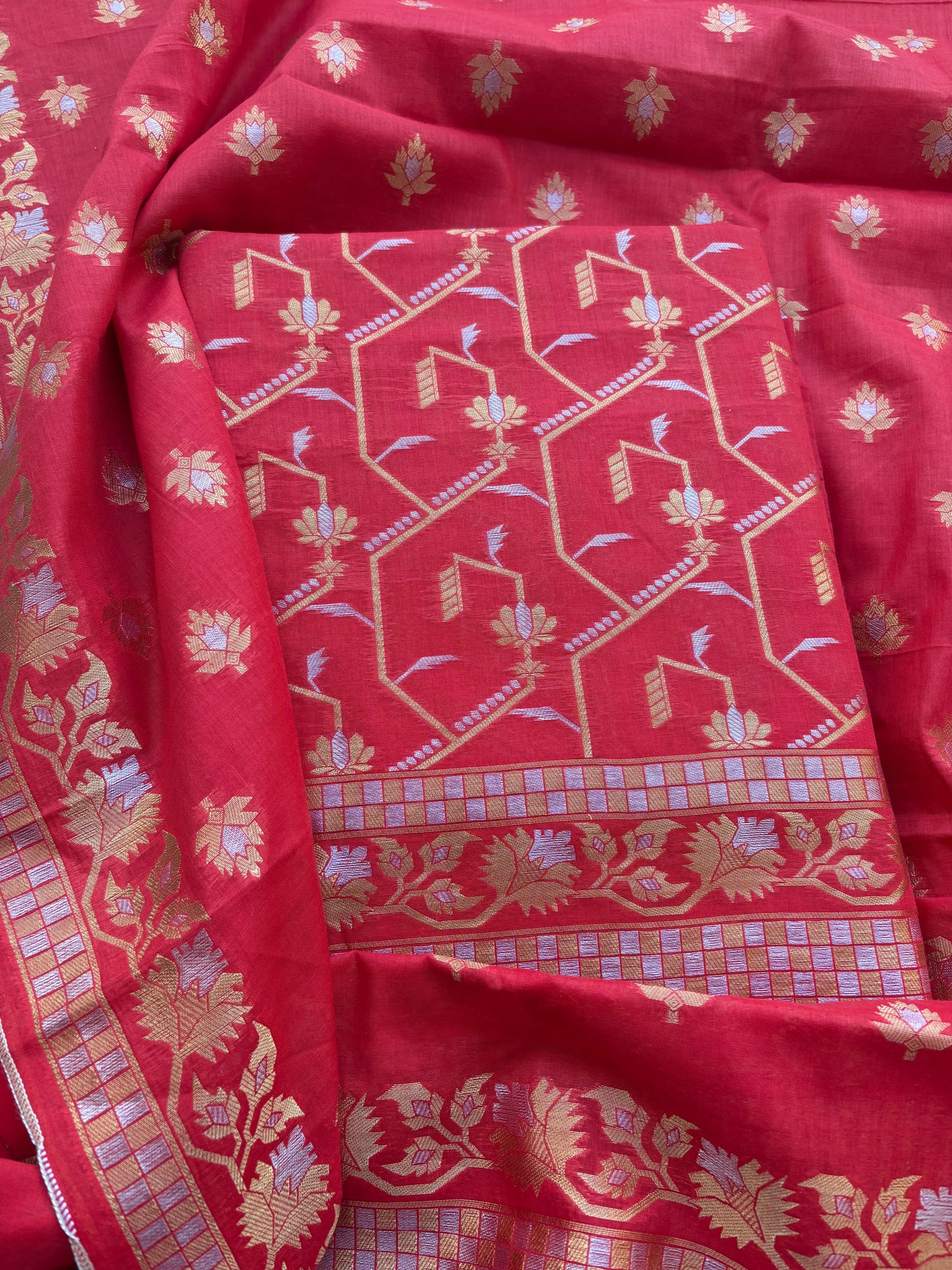 Red Chanderi Sona Rupa suit set