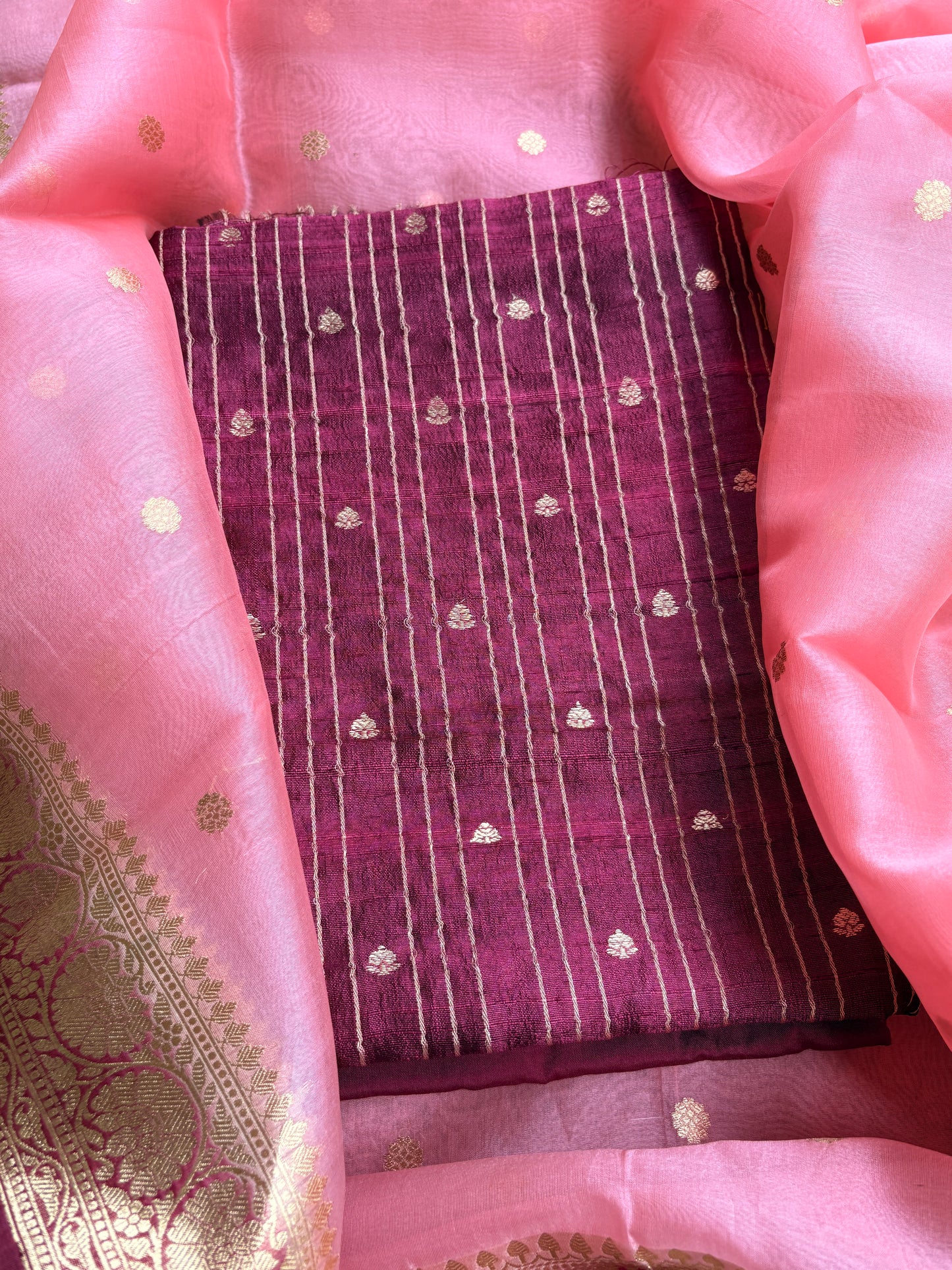 Wine raw silk kadhwa with kora kadhwa dupatta