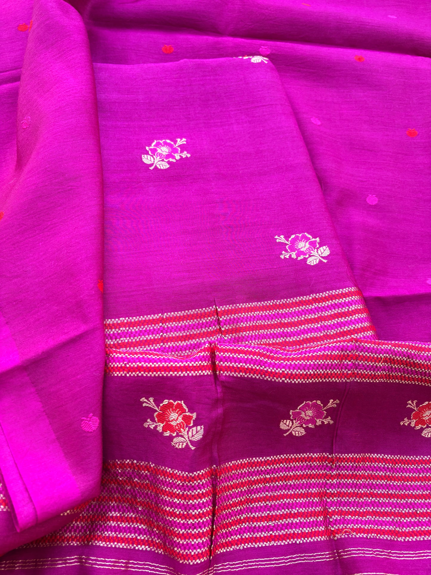 Magenta moonga silk suit set