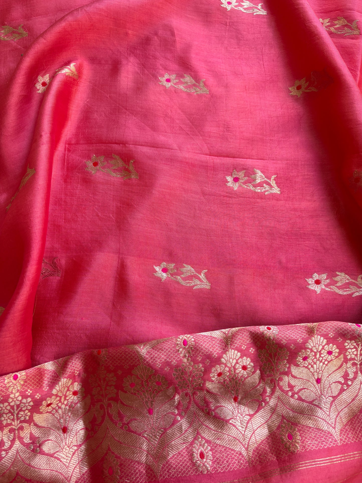Pink Chiniya elephant motif kadhwa suit set