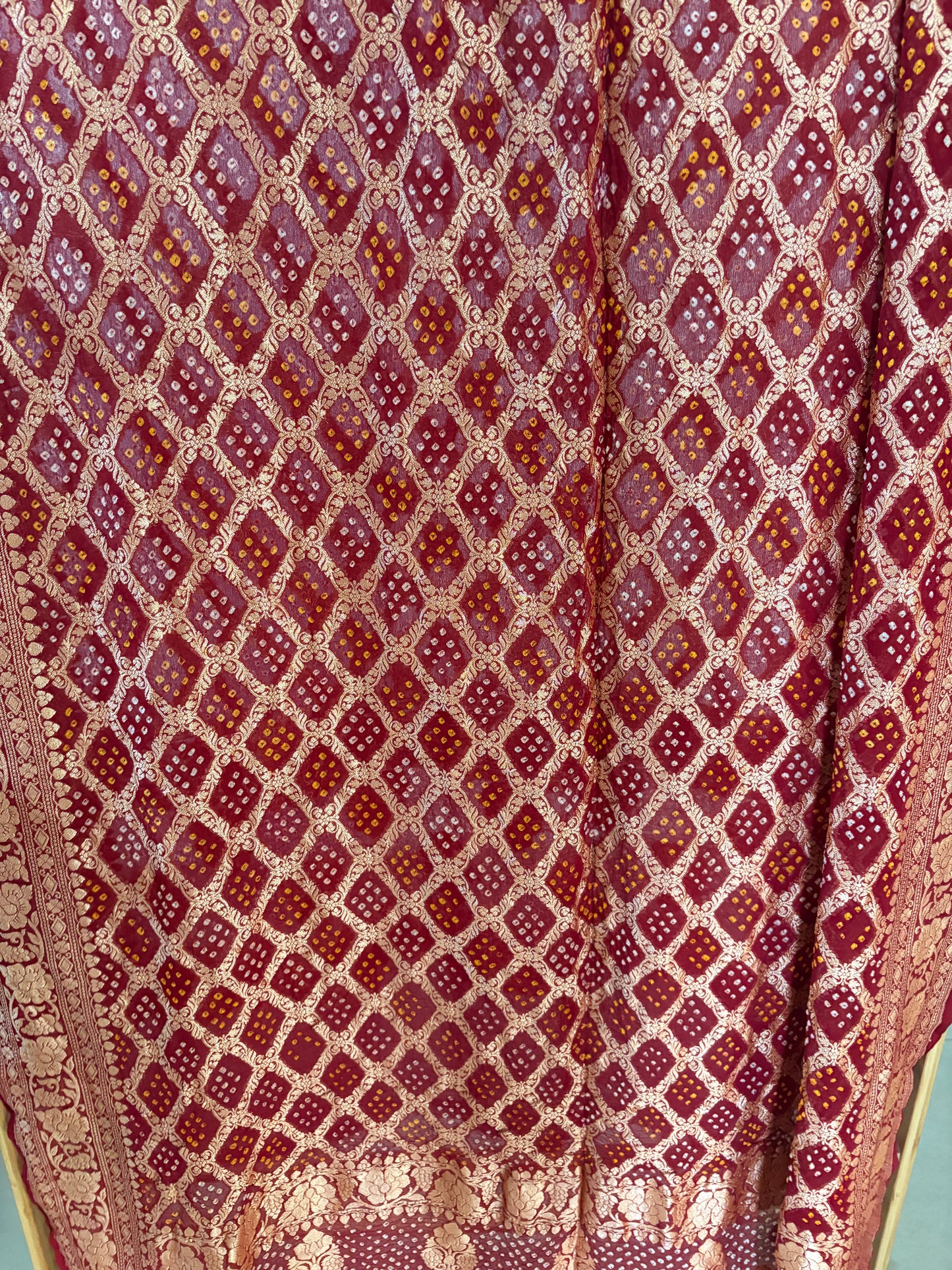 Maroon bandhani Khaddi georgette dupatta