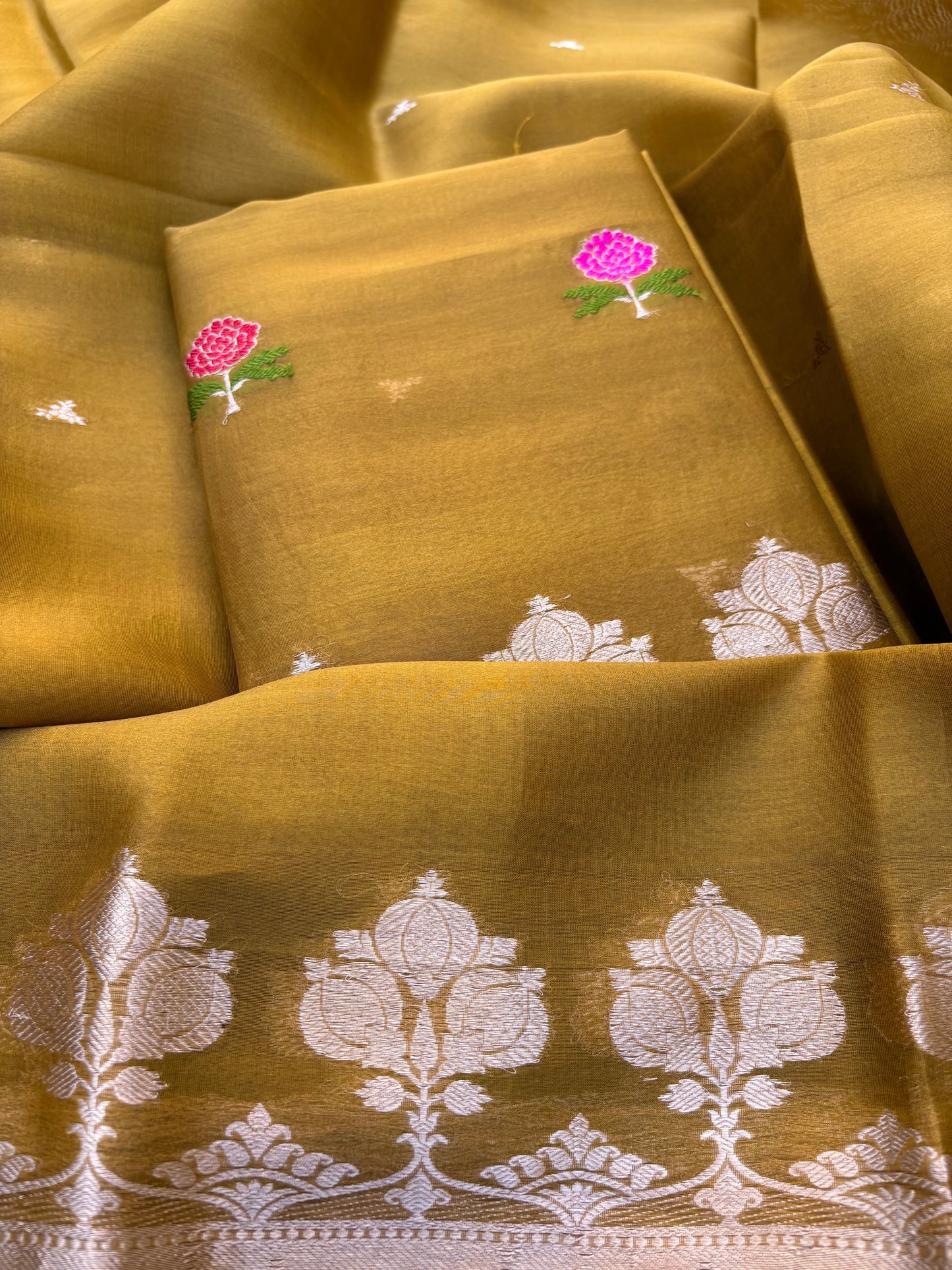 Green kora kadhwa meenadar suit set