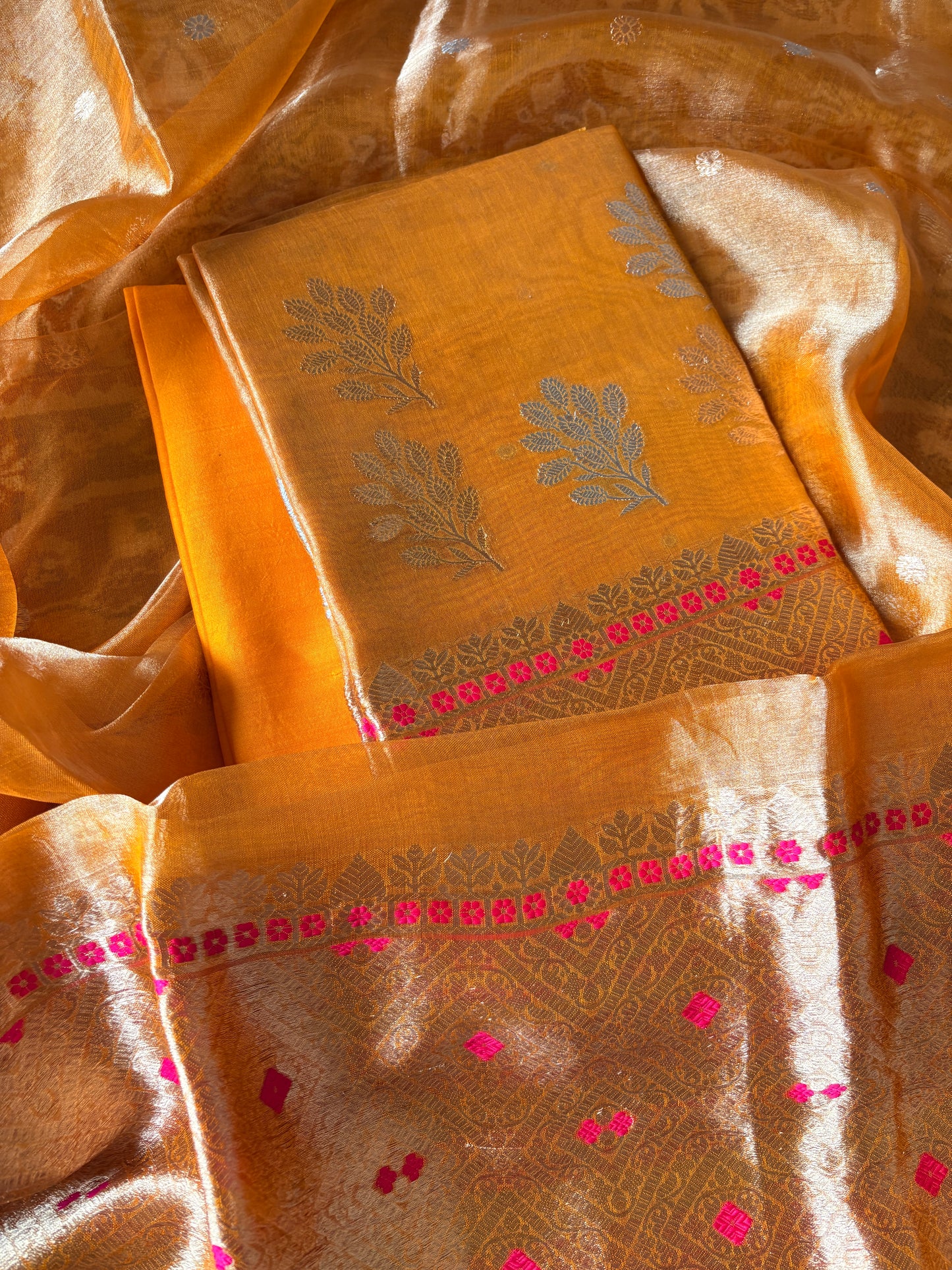 Yellow tissue kadhwa 3 piece suit set