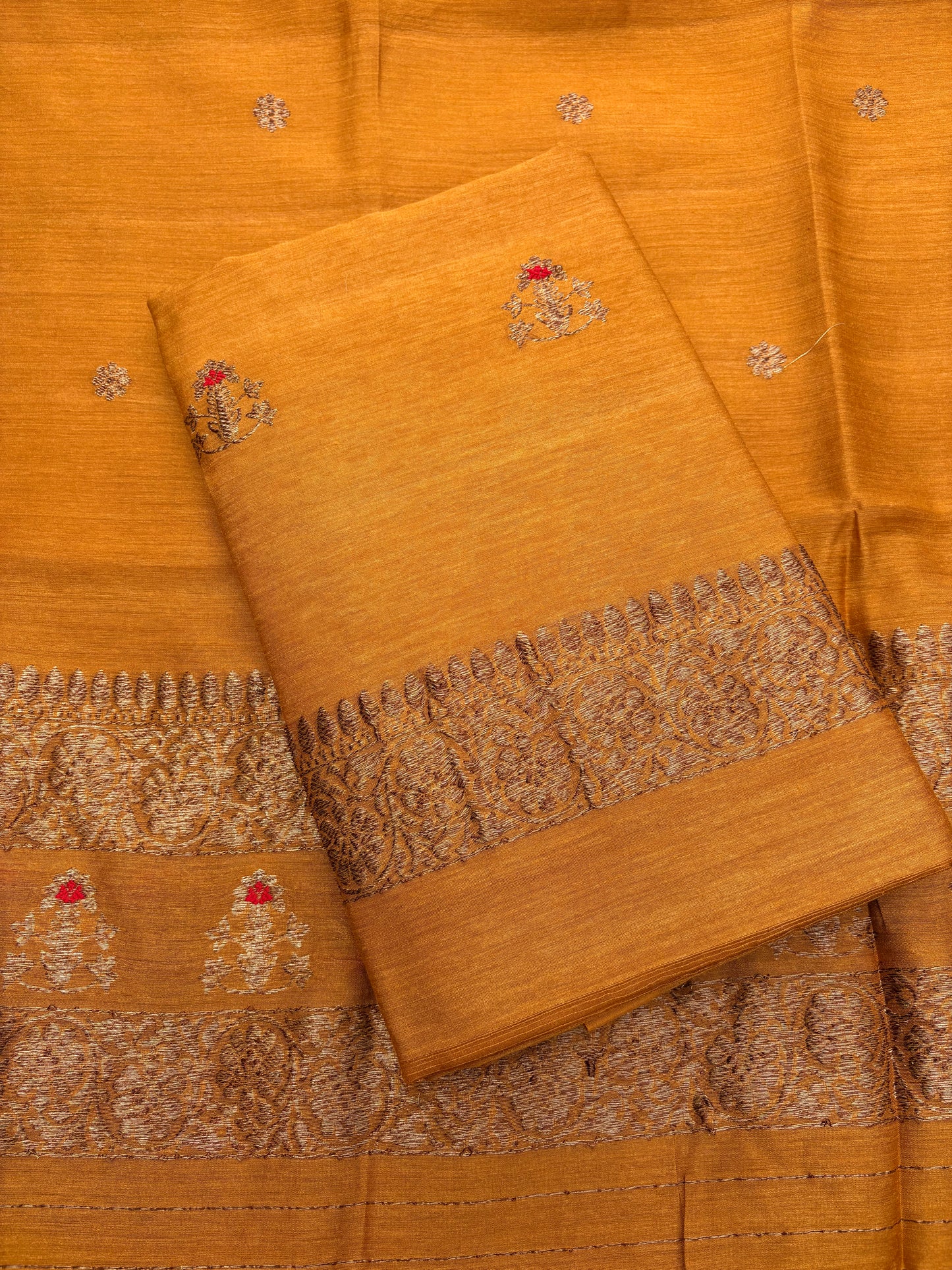 Mustard moonga silk meenadar kadhwa 3 piece suit set
