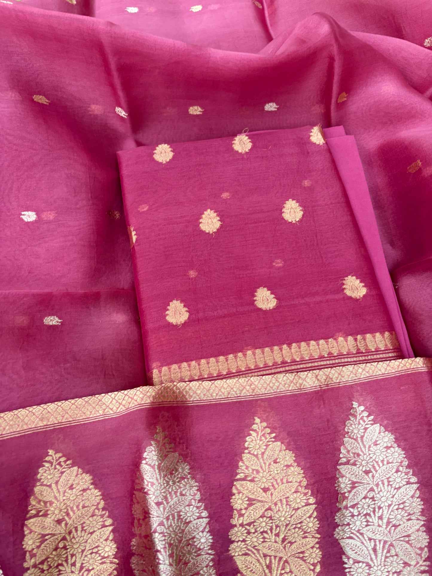 Onion pink kora kadhwa 3 piece suit set