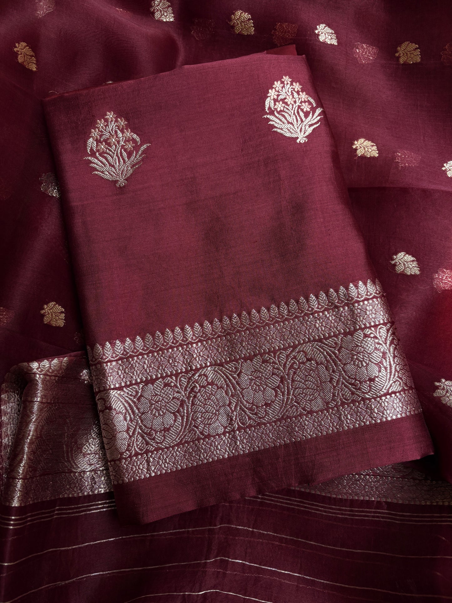 Maroon chiniya silver zari kadhwa kurta, kora silver zari dupatta, plain bottom