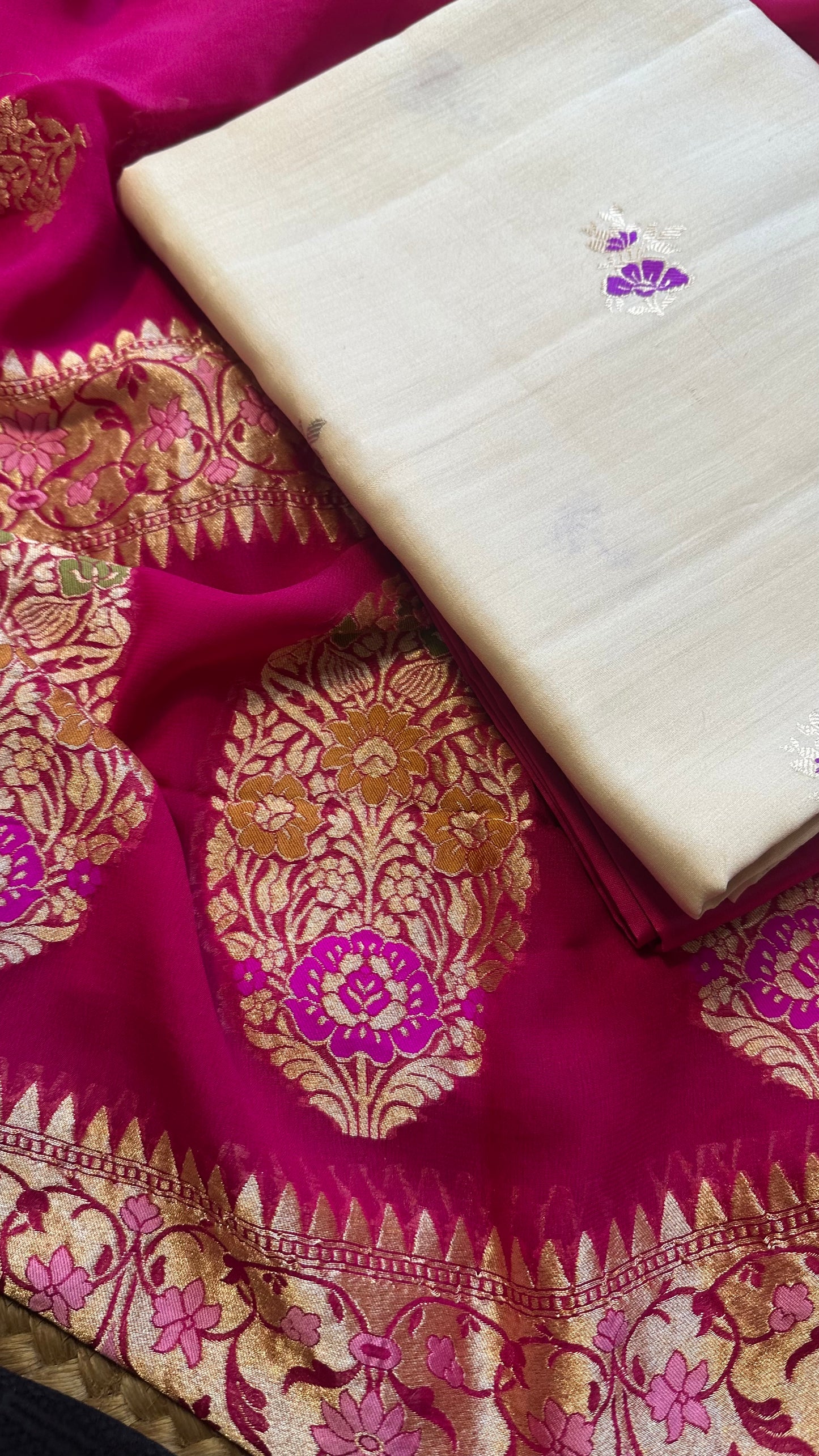 Cream chiniya silk meendar kurta, khaddi georgette dupatta , plain bottom